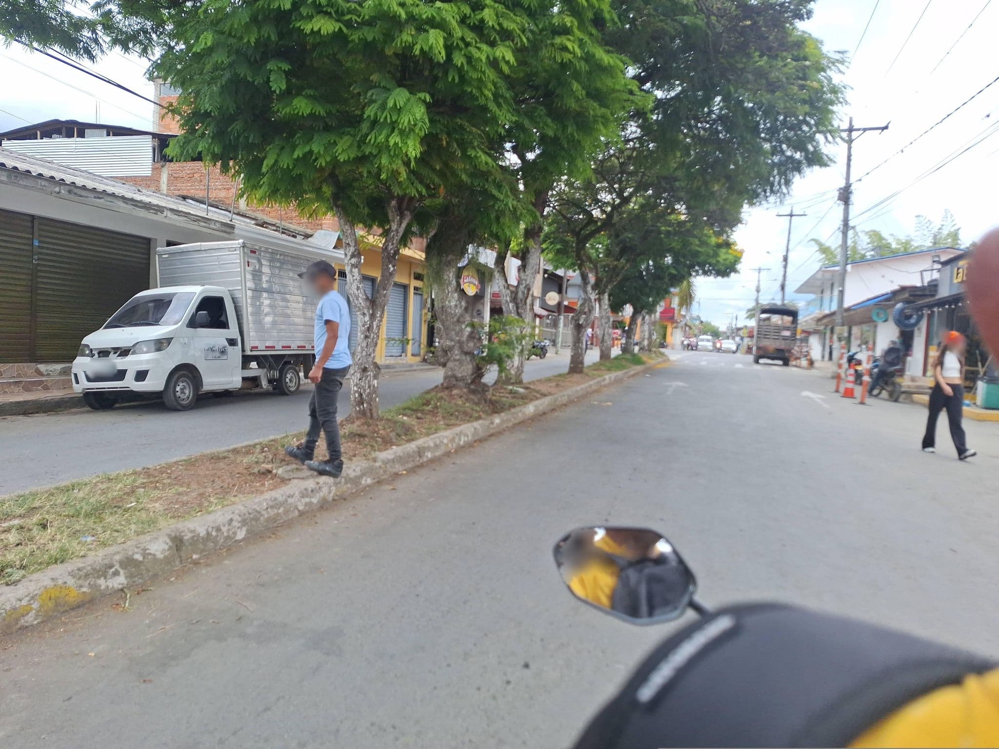 Street view near Hotel Brisas De Calima, Darien — © Mariacamila (CC BY-SA · Mapillary)