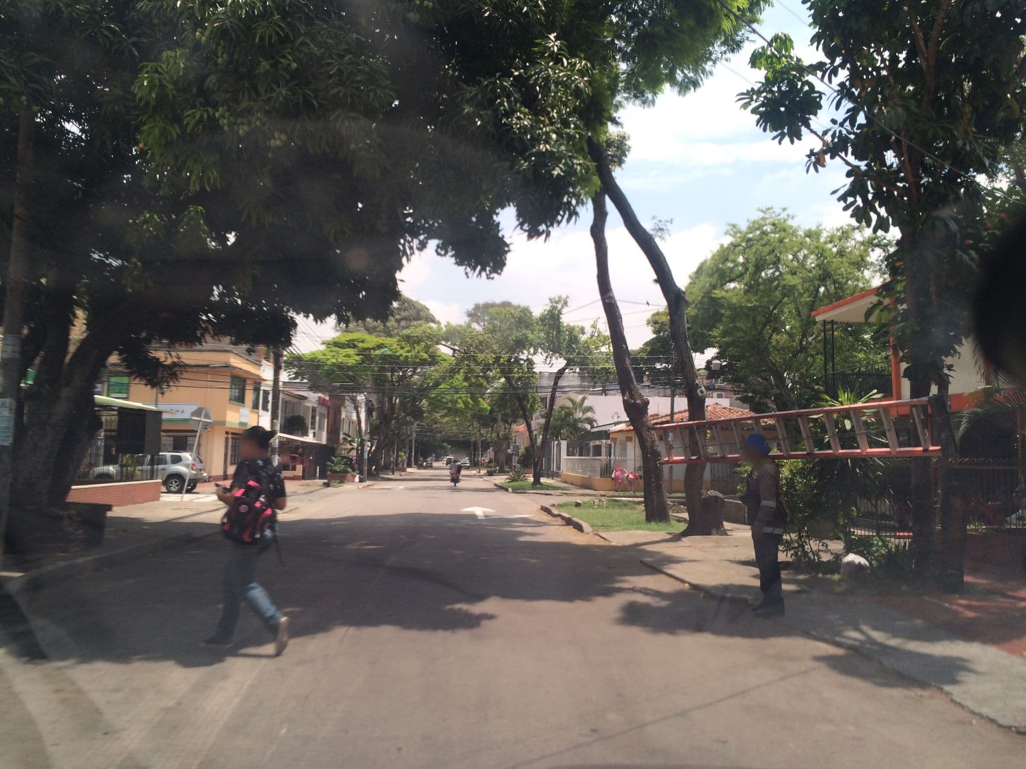 Street view near Hotel Rivera Plaza, Cali — © gtq (CC BY-SA · Mapillary)