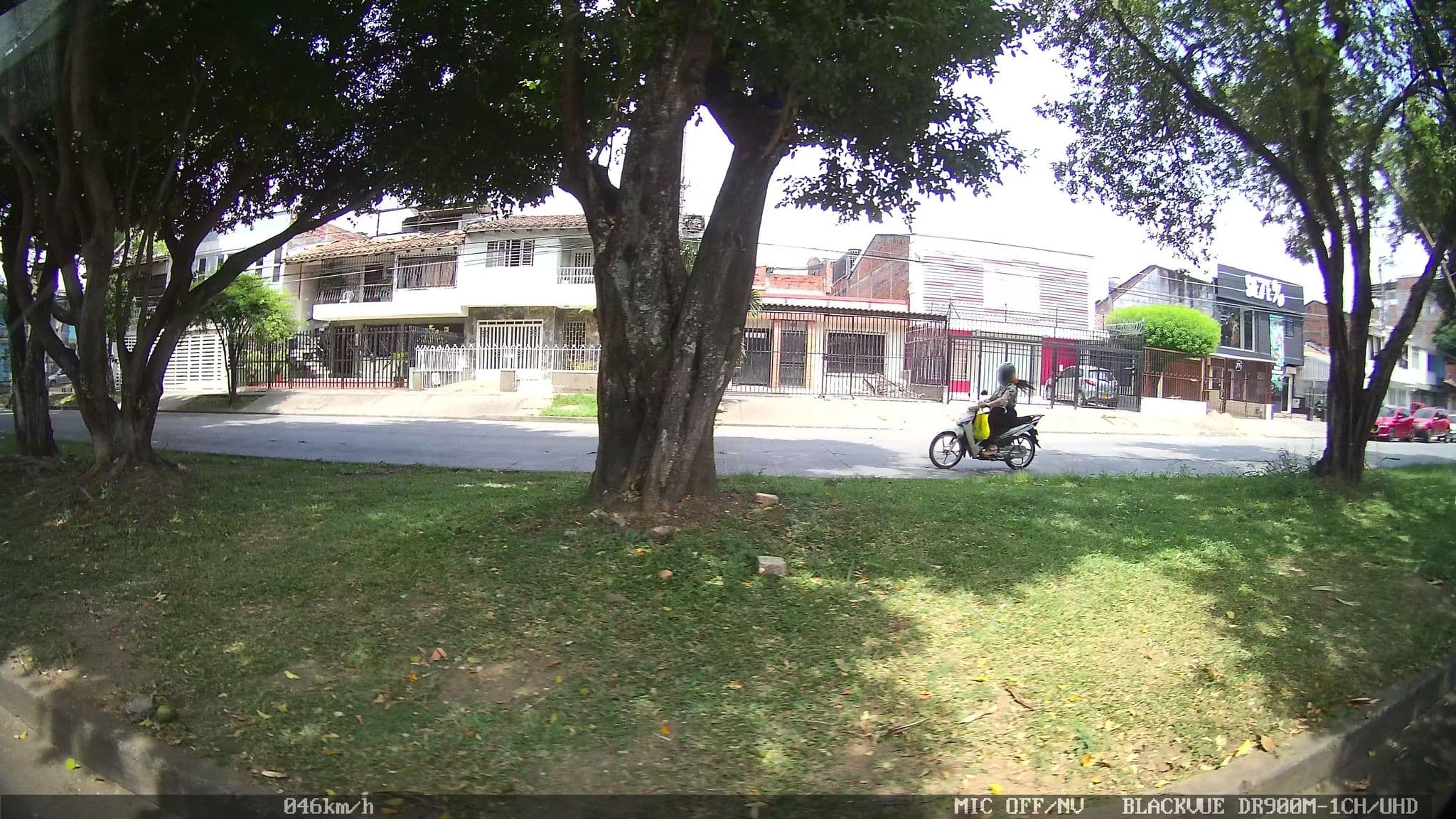 Street view near Pasadena Hostel, Cali — © kaart_2 (CC BY-SA · Mapillary)