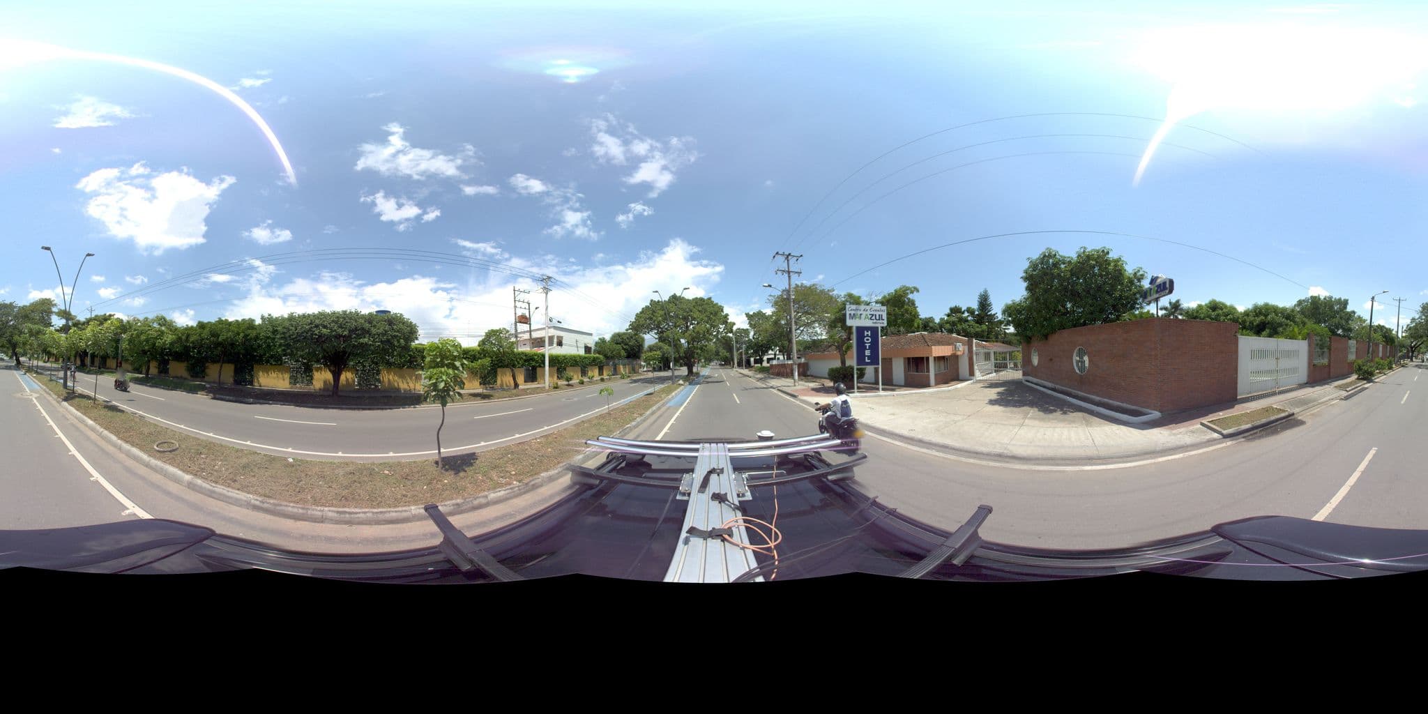 Street view near Hotel Mar Azul, Neiva — © sarahantos (CC BY-SA · Mapillary)