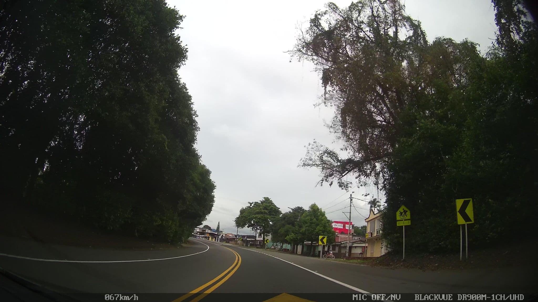 Street view near FINCA TURISTICA EL COFRE, Armenia — © kaart_2 (CC BY-SA · Mapillary)