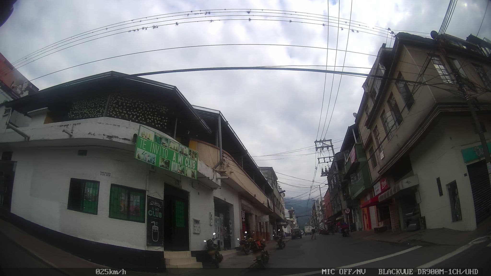 Street view near Hotel Escorial Ibagué, Ibagué — © kaart_2 (CC BY-SA · Mapillary)
