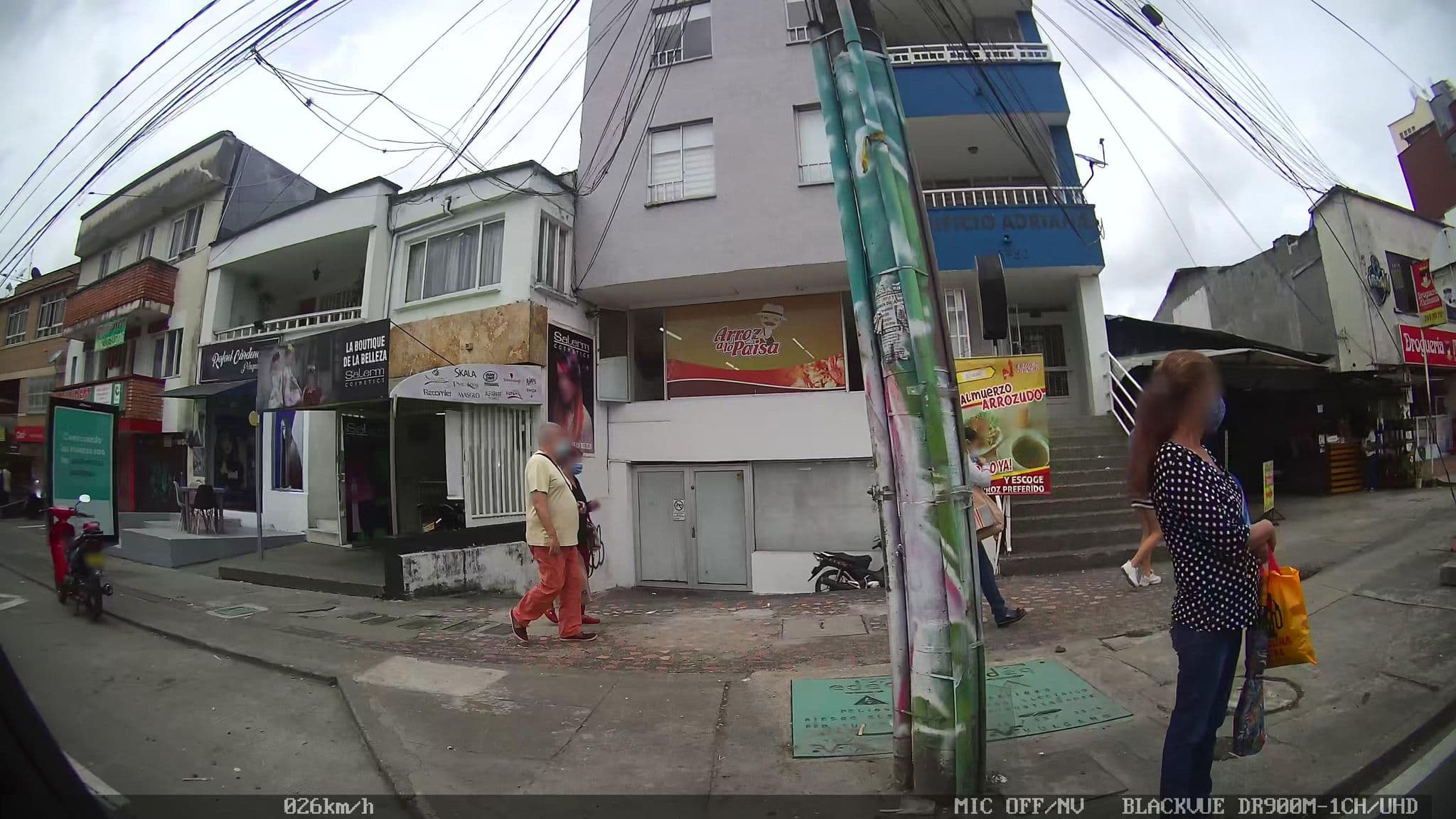 Street view near Hotel Mirador del Quindío, Armenia — © kaart_2 (CC BY-SA · Mapillary)