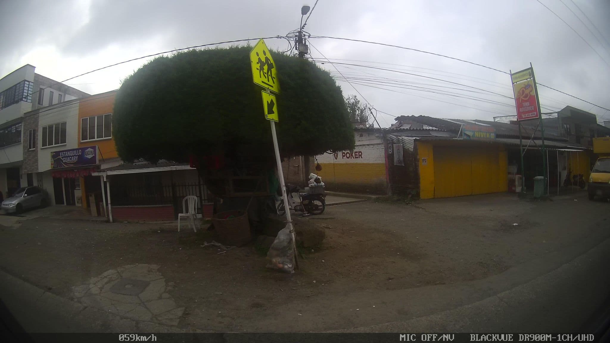 Street view near Finca Hotel - Mirador De Guacary, Pereira — © kaart_2 (CC BY-SA · Mapillary)