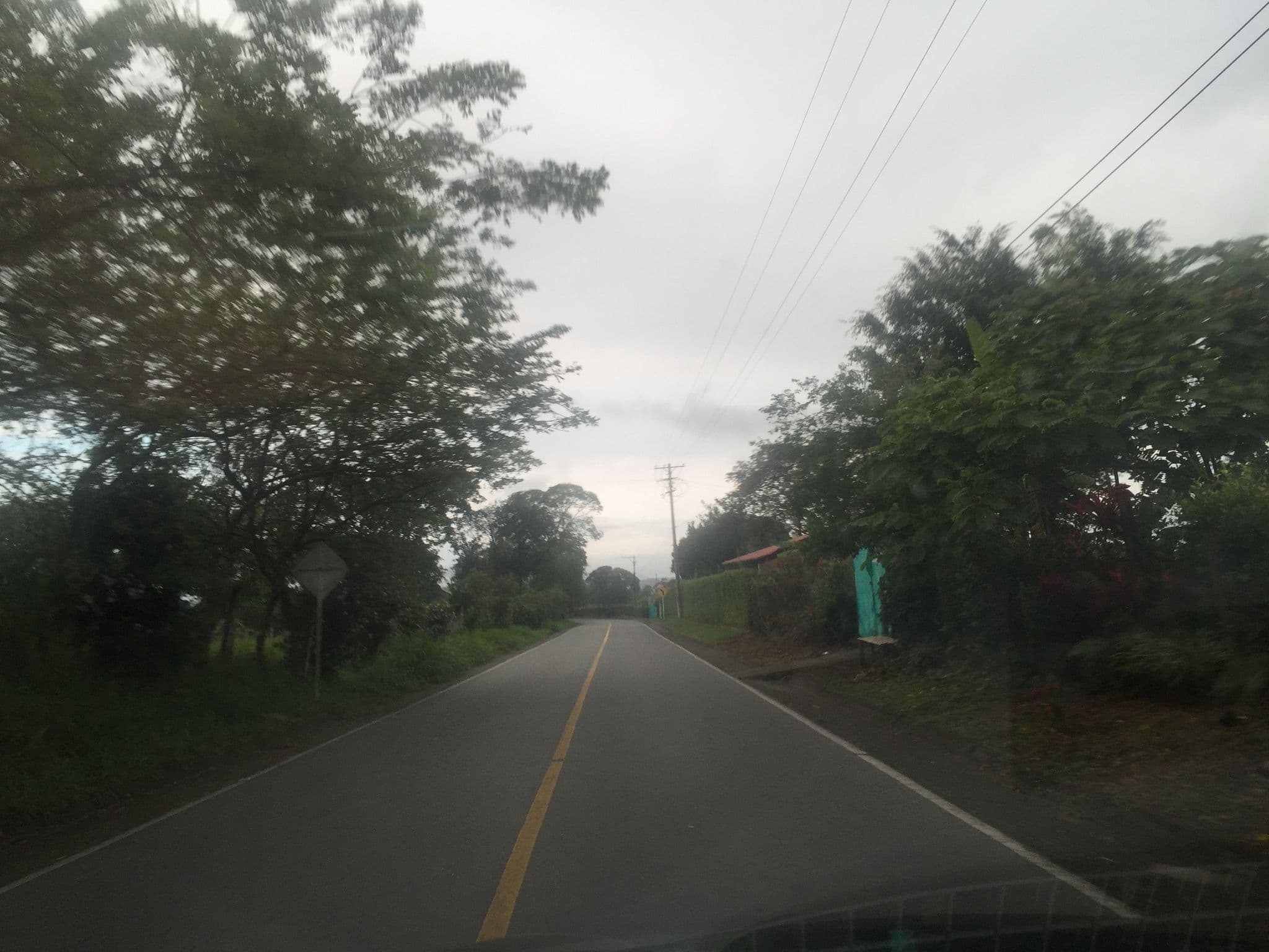 Street view near Casa Campestre La Cosecha, Montenegro — © hk6f (CC BY-SA · Mapillary)