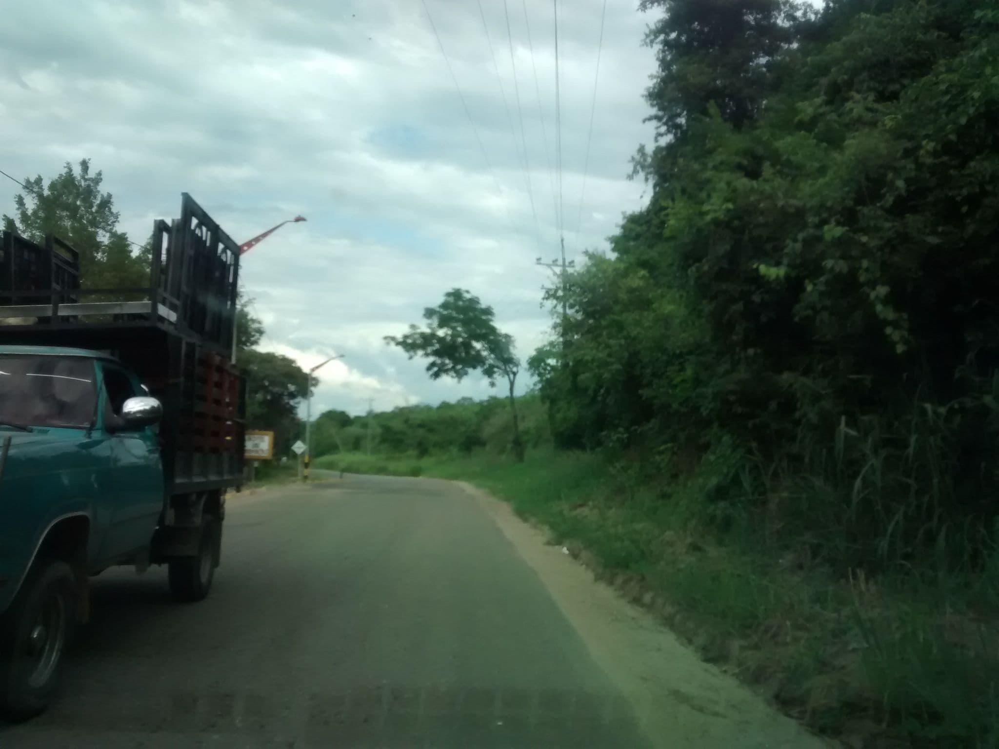 Street view near Hotel Las Hamacas, Melgar — © juanda097 (CC BY-SA · Mapillary)