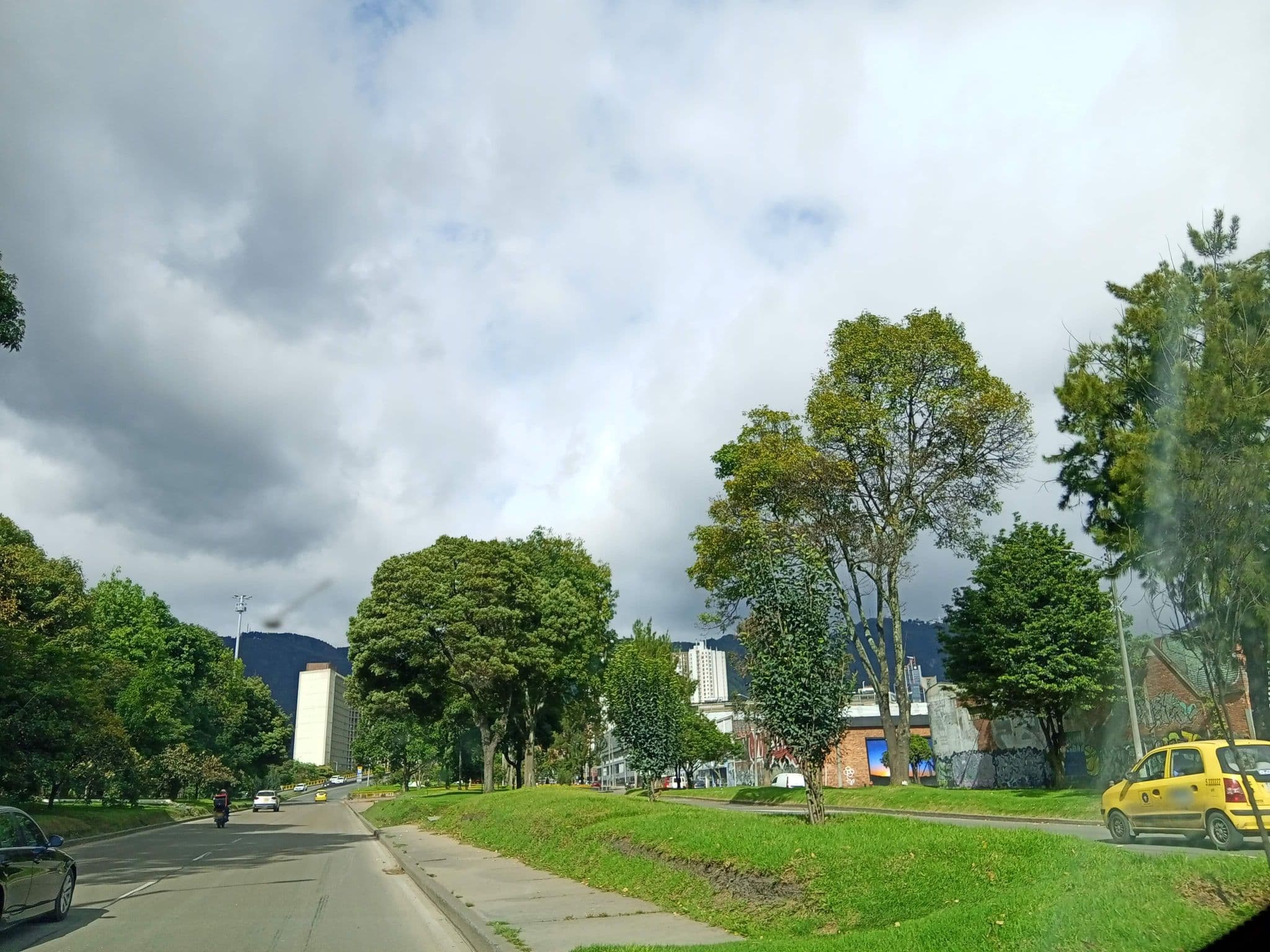 Street view near Casa Bomerang, Bogotá — © MiguelForero (CC BY-SA · Mapillary)