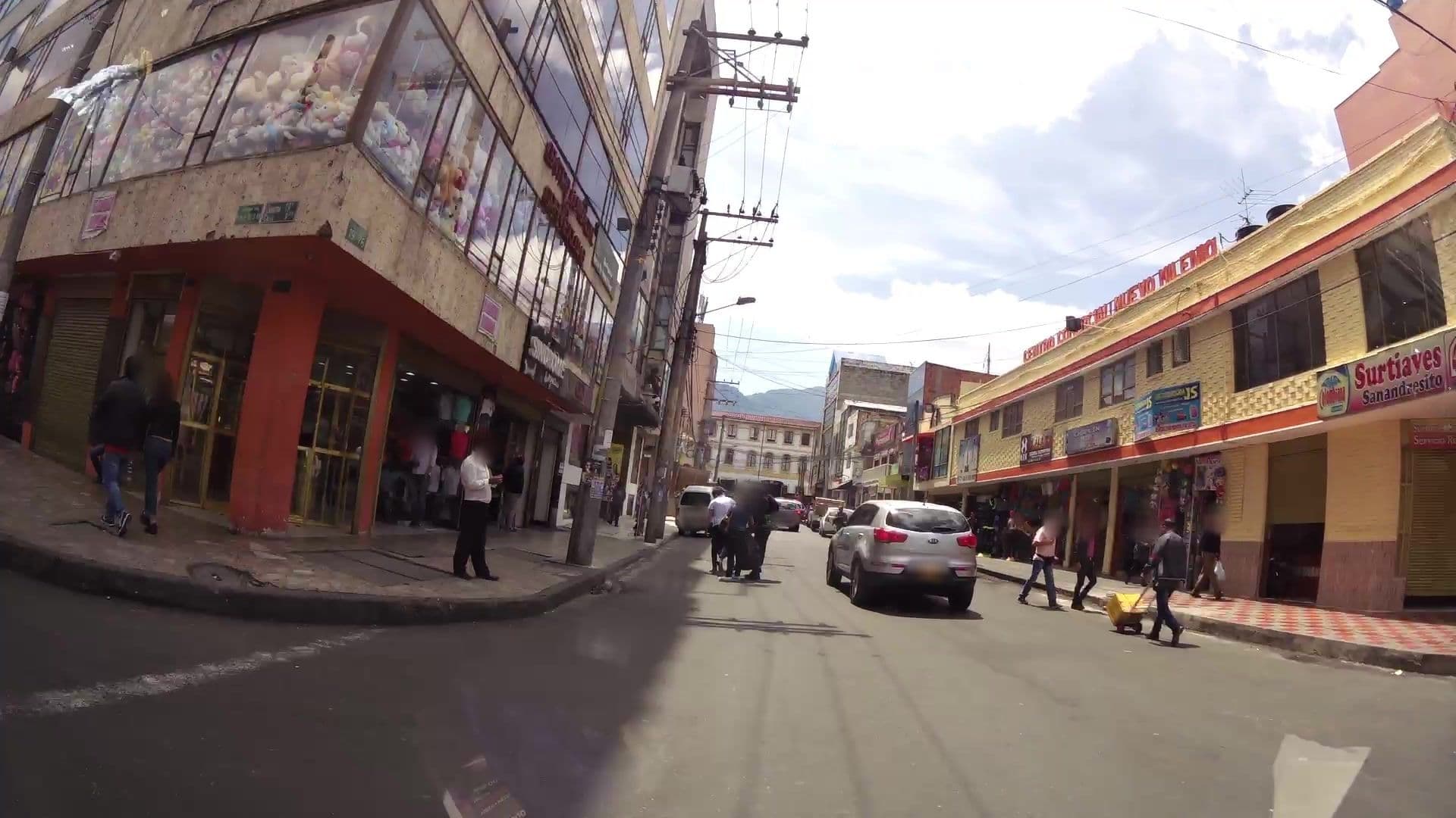 Street view near Sol Y Luna, Bogotá — © kaartcam (CC BY-SA · Mapillary)