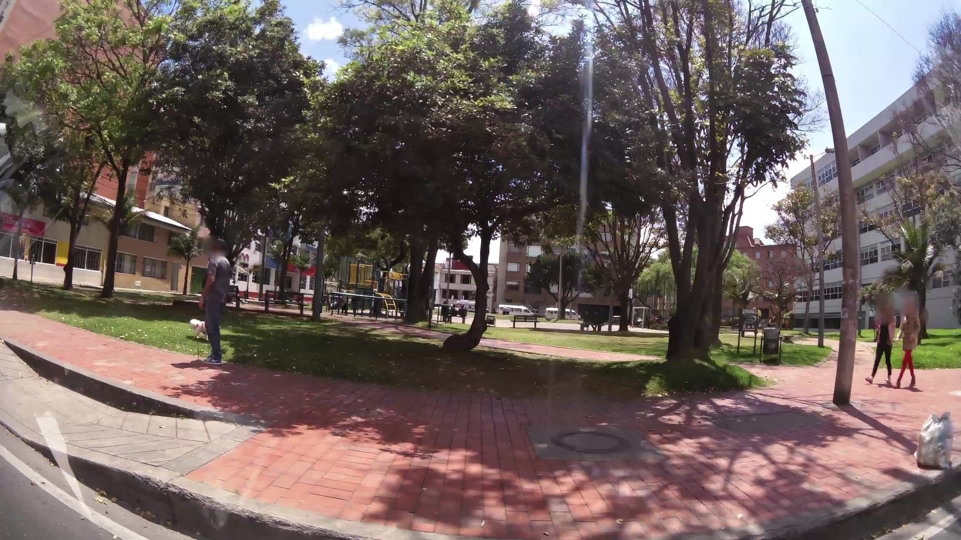 Street view near Embassy Park Hotel, Bogotá — © kaartcam (CC BY-SA · Mapillary)