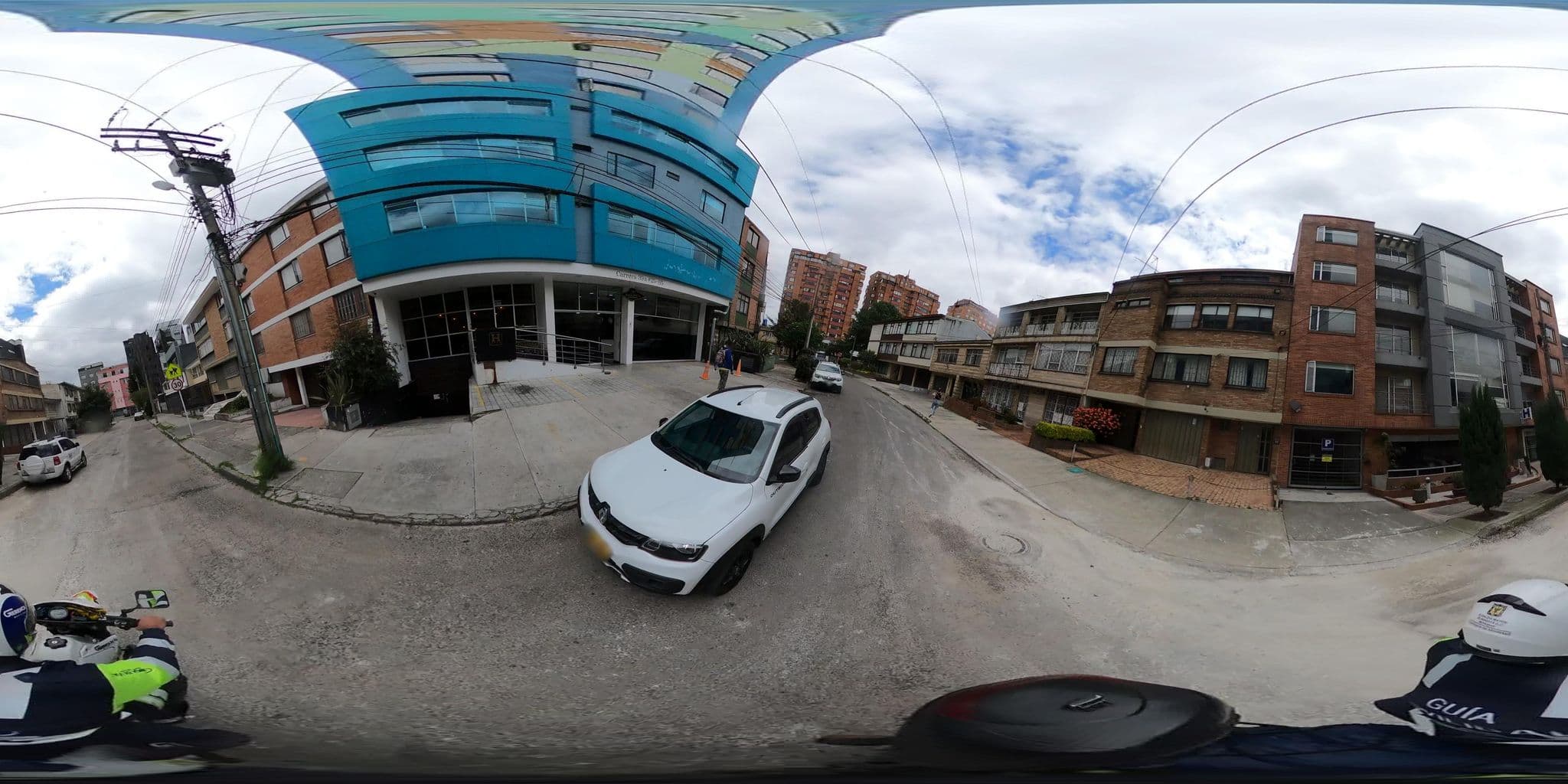 Street view near Posada's House Hotel, Bogotá — © jramonSDM (CC BY-SA · Mapillary)