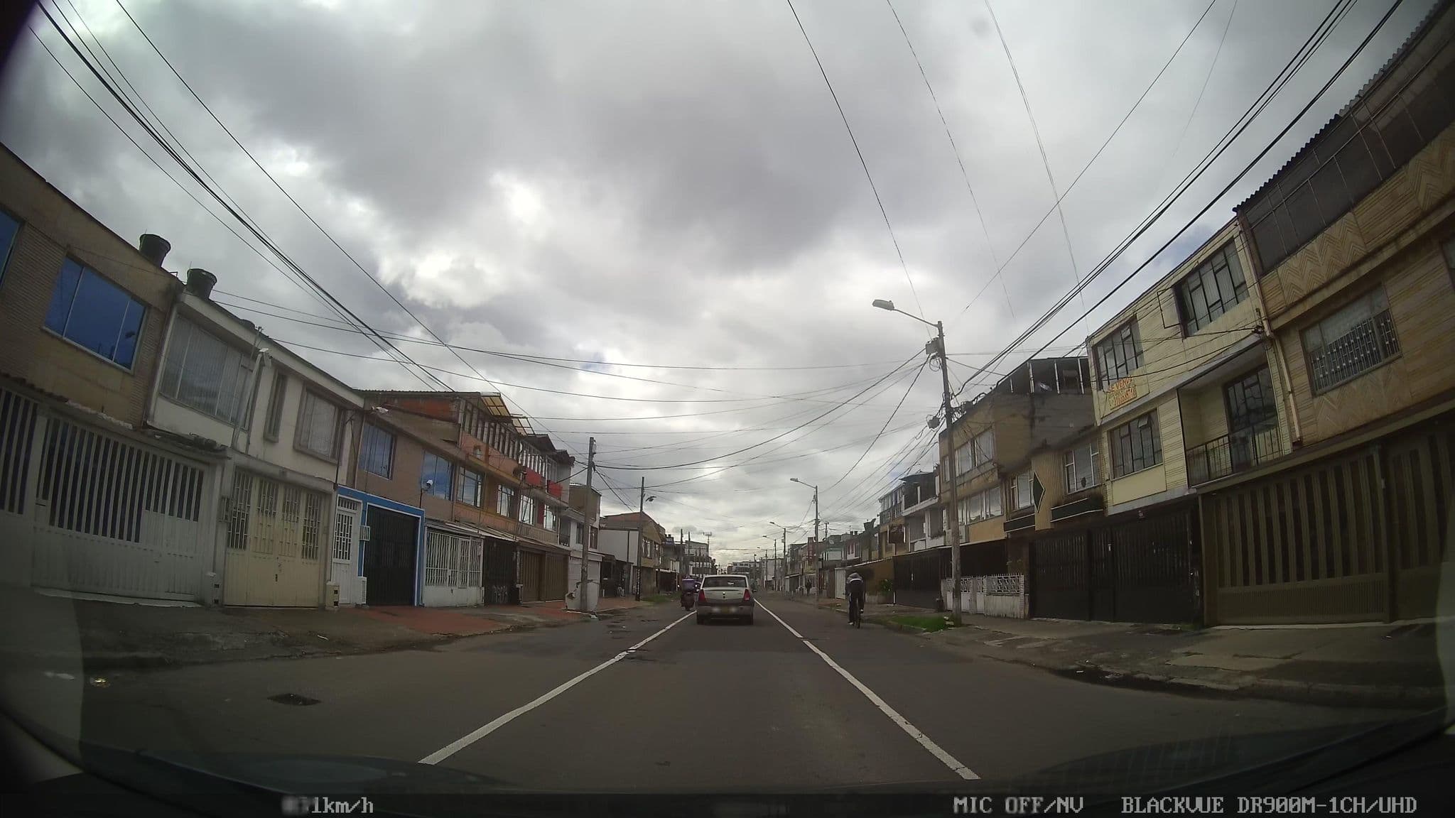 Street view near Hotel Playa Dorada, Bogotá — © kaart_4 (CC BY-SA · Mapillary)