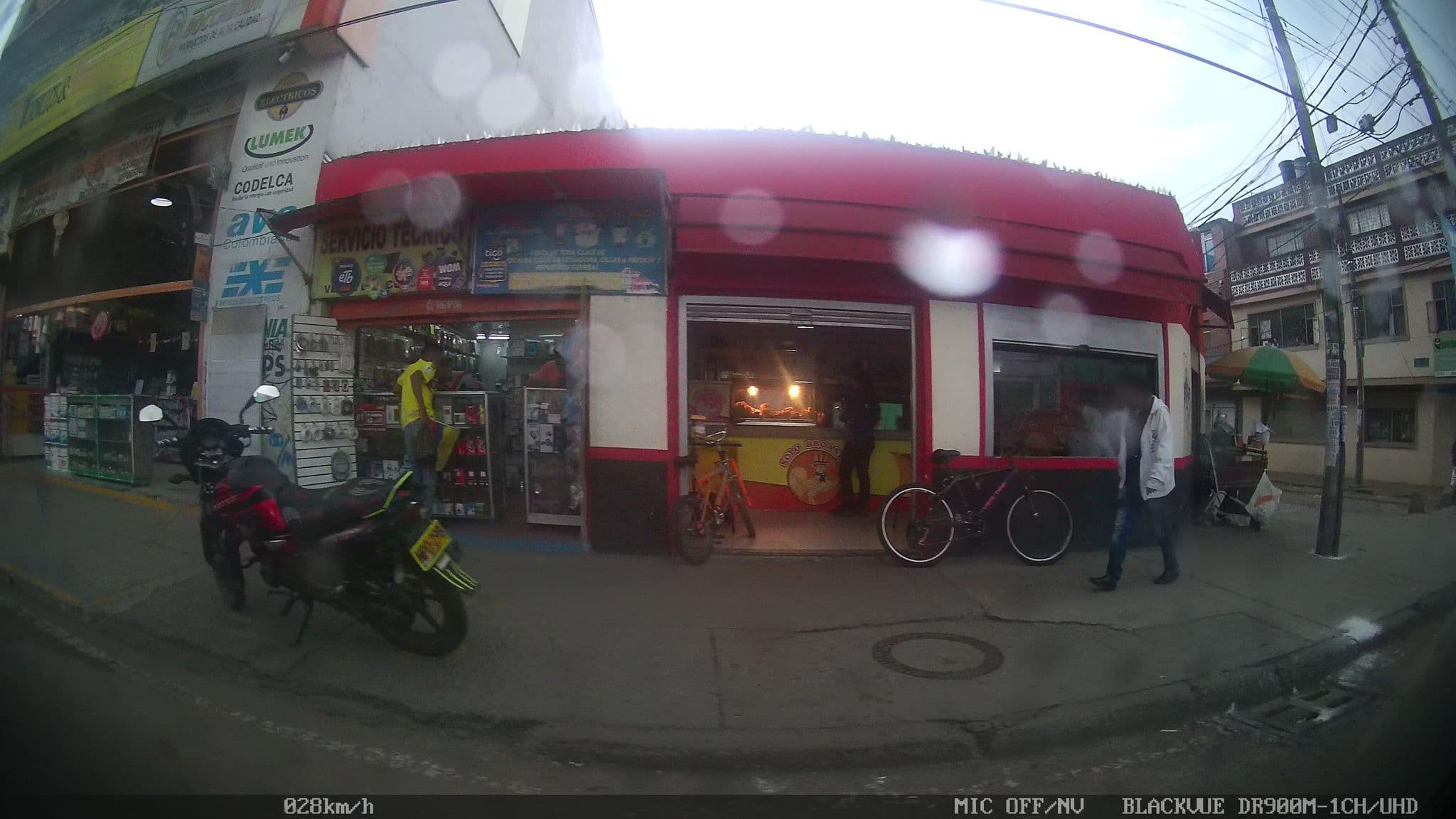 Street view near pelicanos, Barrio San Luis — © kaart5 (CC BY-SA · Mapillary)
