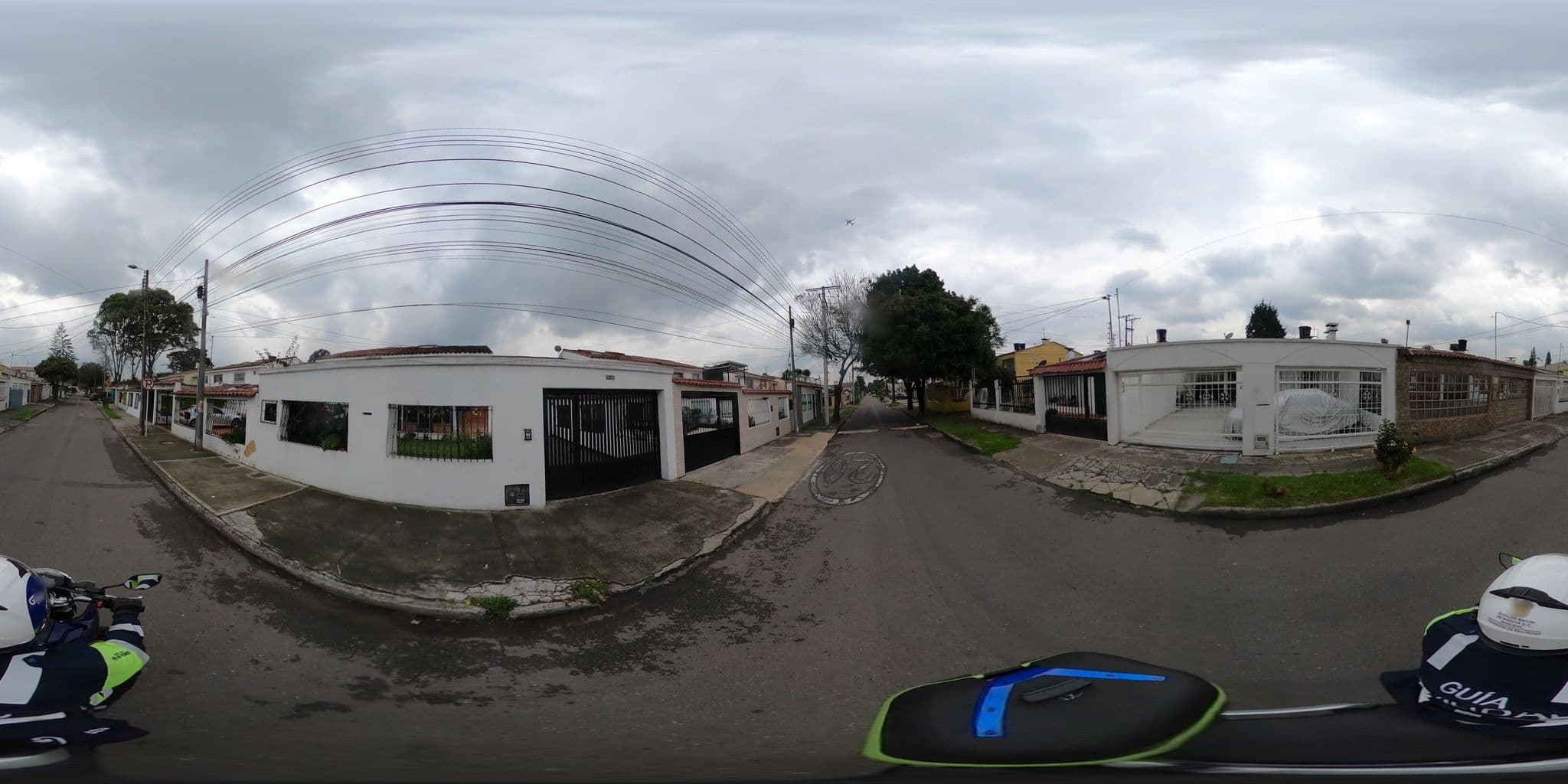 Street view near Hotel Toboganes De Melgar, Kennedy — © rbolivar (CC BY-SA · Mapillary)