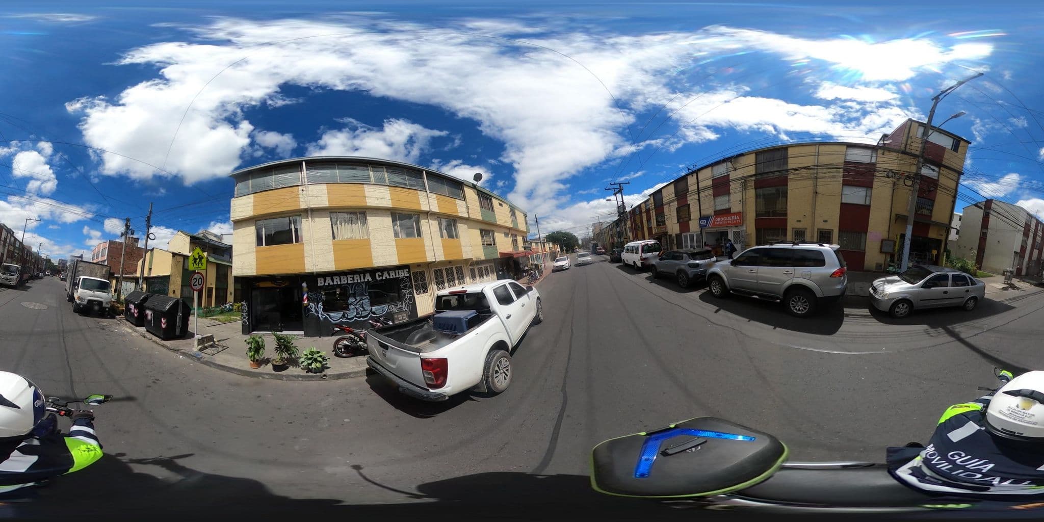 Street view near Aparta Class Suites Bogota, Funza — © rbolivar (CC BY-SA · Mapillary)