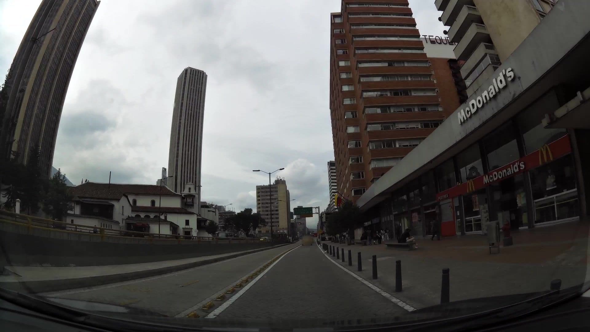 Street view near Salón Golfistas Hotel Tequendama, Bogotá — © kaartcam (CC BY-SA · Mapillary)