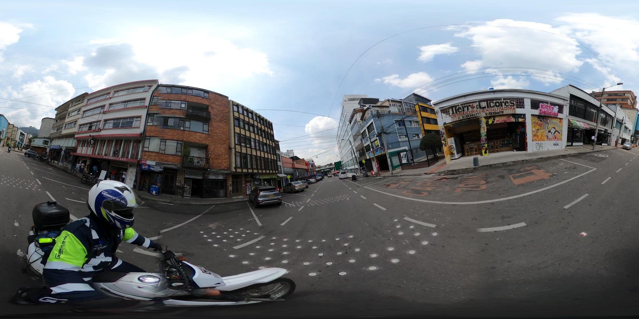 Street view near Hotel Lourdes La 62, Bogotá — © cgalindop (CC BY-SA · Mapillary)