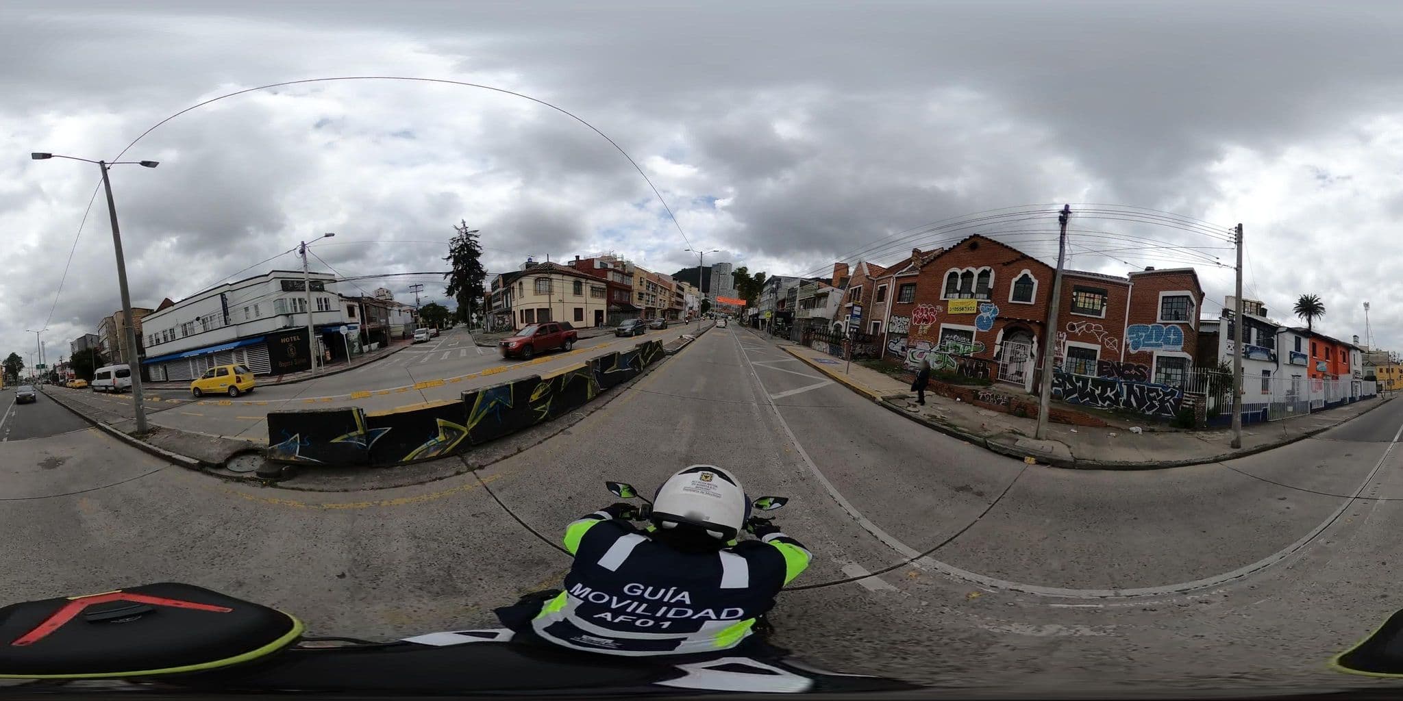 Street view near Hostel Casa 32Dc, Bogotá — © jramonSDM (CC BY-SA · Mapillary)