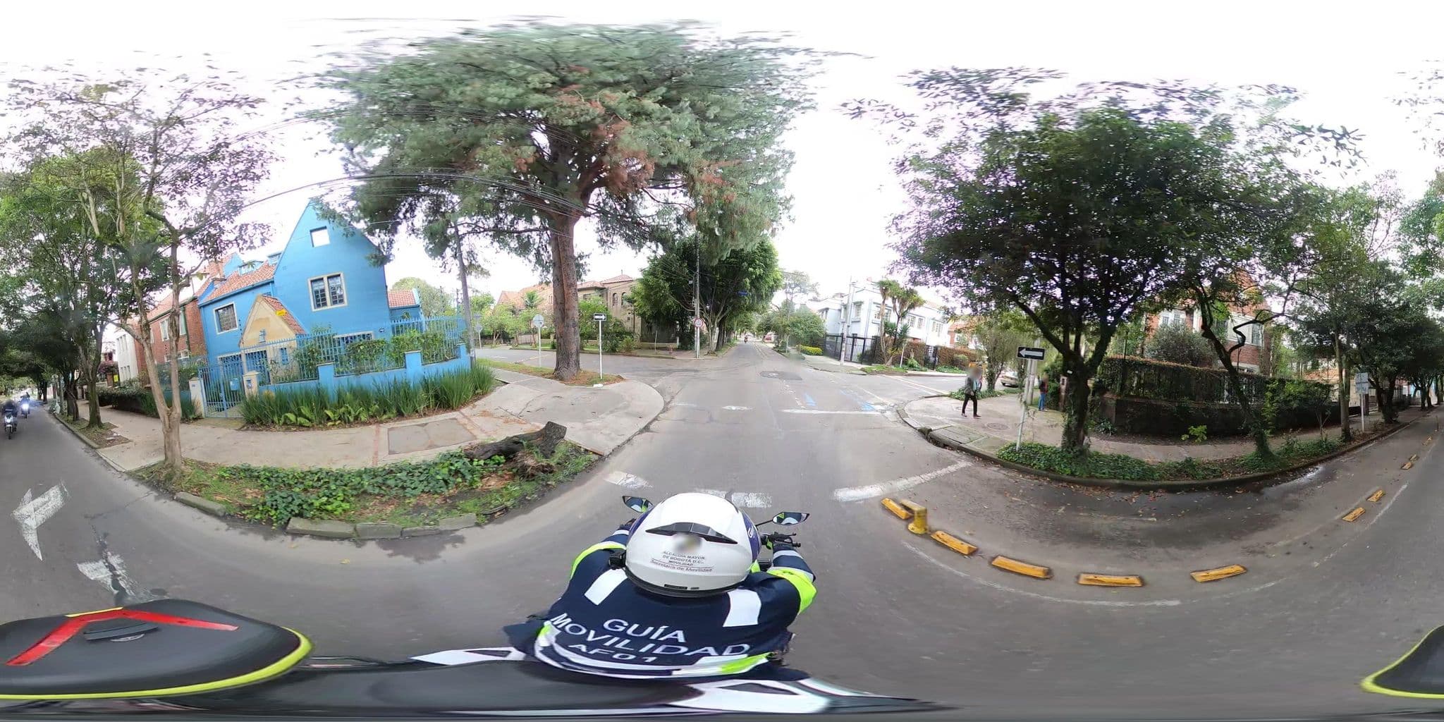 Street view near Hotel Campestre Las Hamacas, Bogotá — © jramonSDM (CC BY-SA · Mapillary)