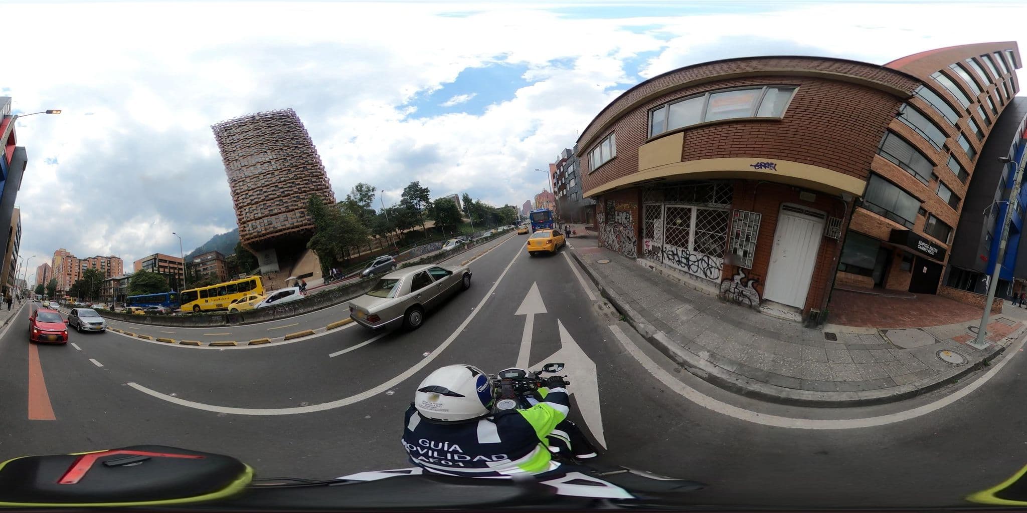 Street view near Hotel Suites Camino Real, Bogotá — © rbolivar (CC BY-SA · Mapillary)