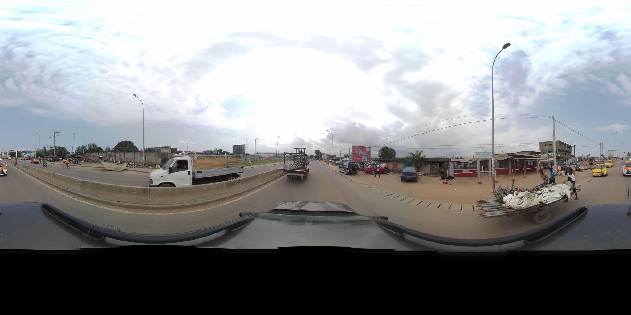 Street view near Hotel le forum des sénateurs, Koumassi — © cign (CC BY-SA · Mapillary)