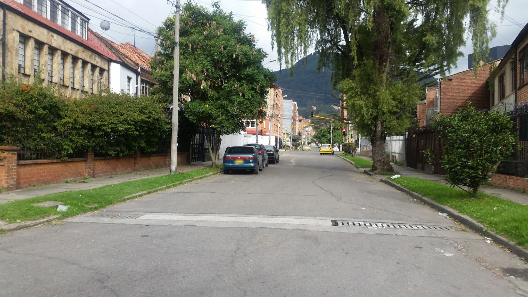 Street view near The Hostel Project Bogotá, Bogotá — © ejegg (CC BY-SA · Mapillary)