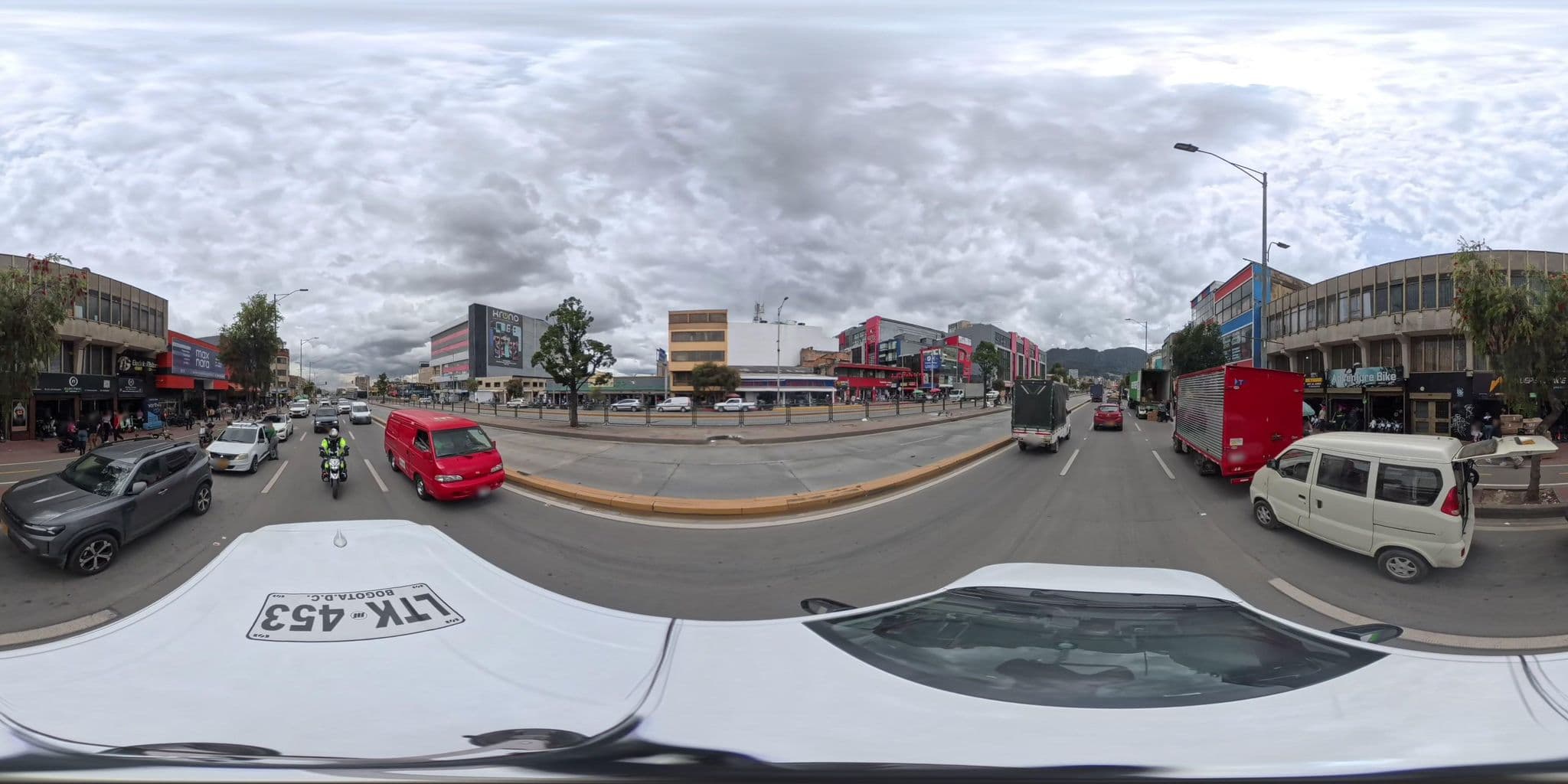 Street view near Hotel Las Aguilas, Bogotá — © cgalindop (CC BY-SA · Mapillary)