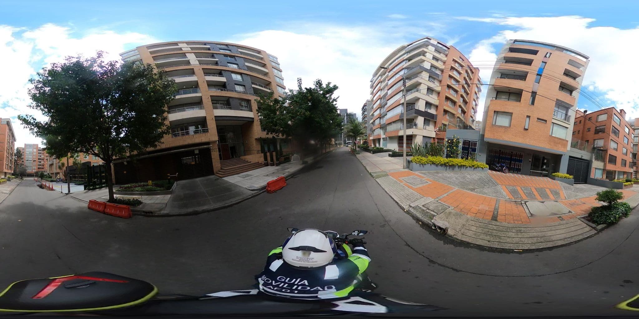 Street view near Belle Epoque Suites Boutique 94, Barrio San Luis — © cgalindop (CC BY-SA · Mapillary)
