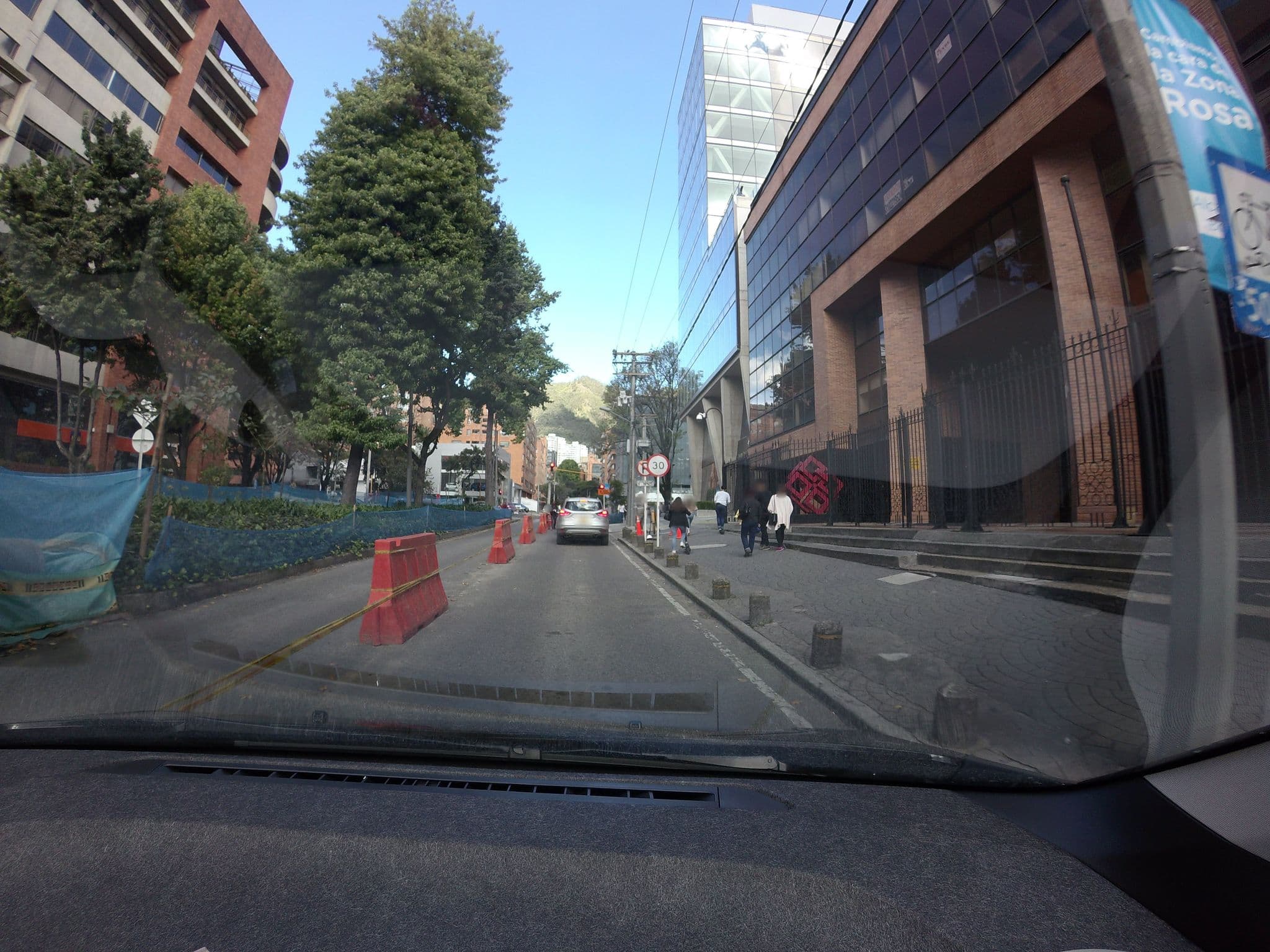 Street view near González Emma, Barrio San Luis — © angoca (CC BY-SA · Mapillary)