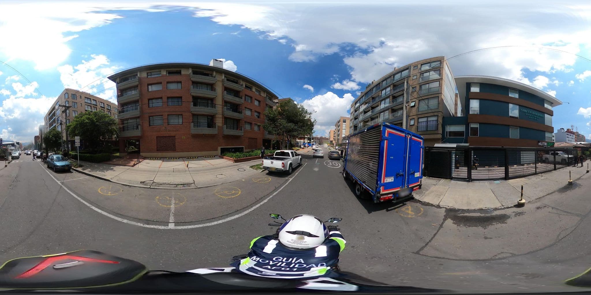 Street view near Hotel Santa Bárbara Boutique, Barrio San Luis — © krojasSDM (CC BY-SA · Mapillary)