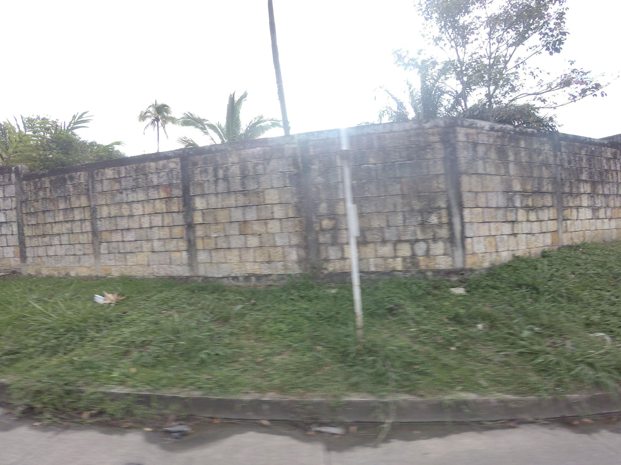Street view near Hotel Spa El Refugio, Sasaima — © angoca (CC BY-SA · Mapillary)