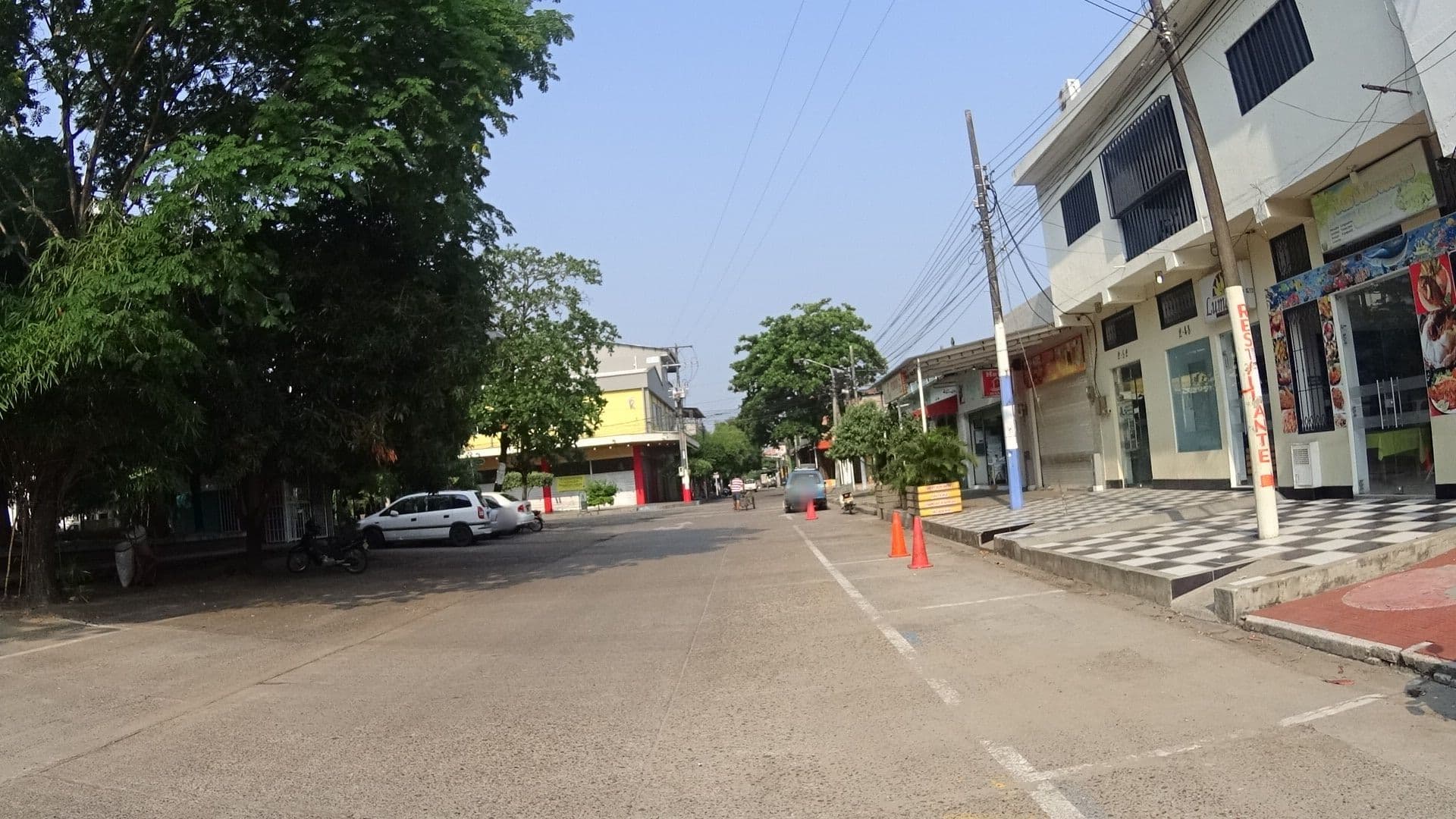 Street view near Hotel La Dorada, La Dorada — © juliancastroz (CC BY-SA · Mapillary)