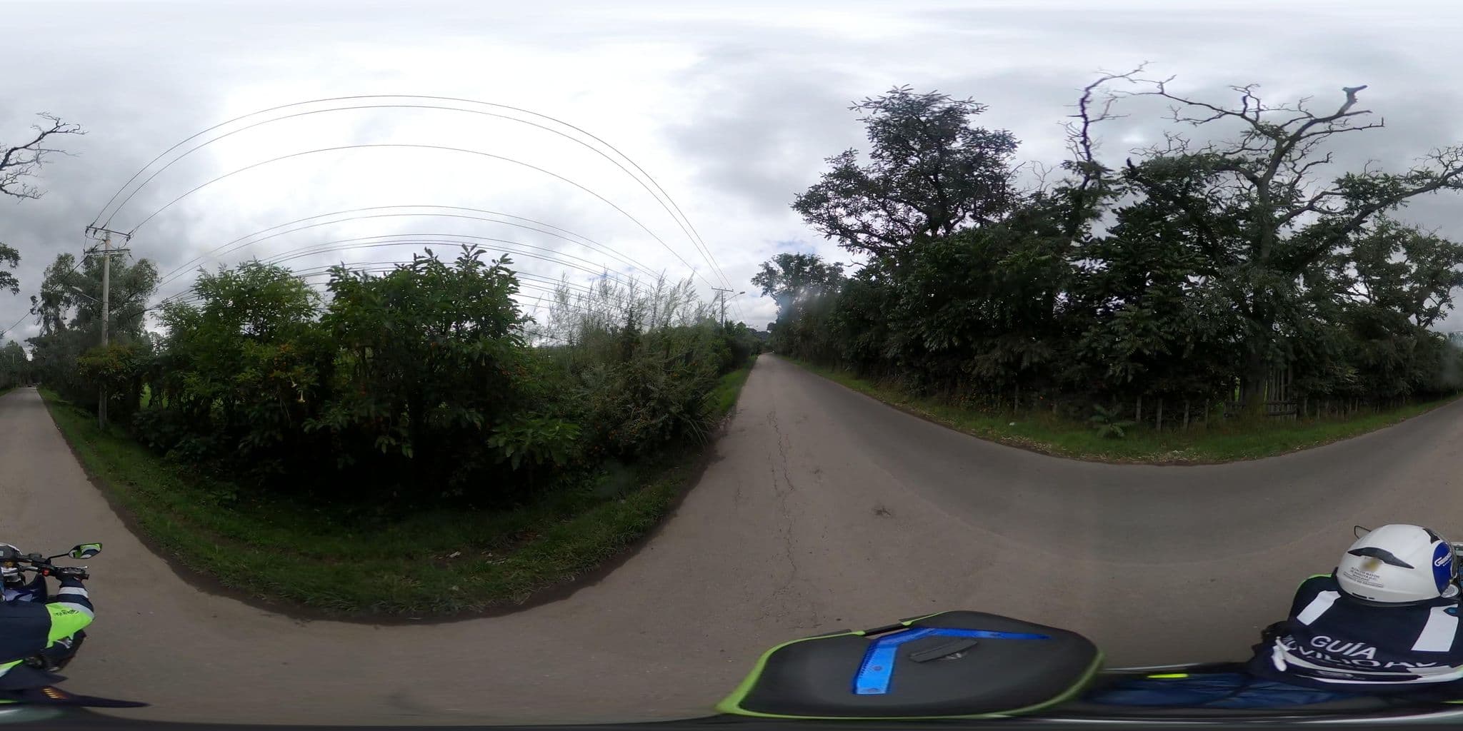 Street view near Hacienda El Noviciado, Cota — © rbolivar (CC BY-SA · Mapillary)