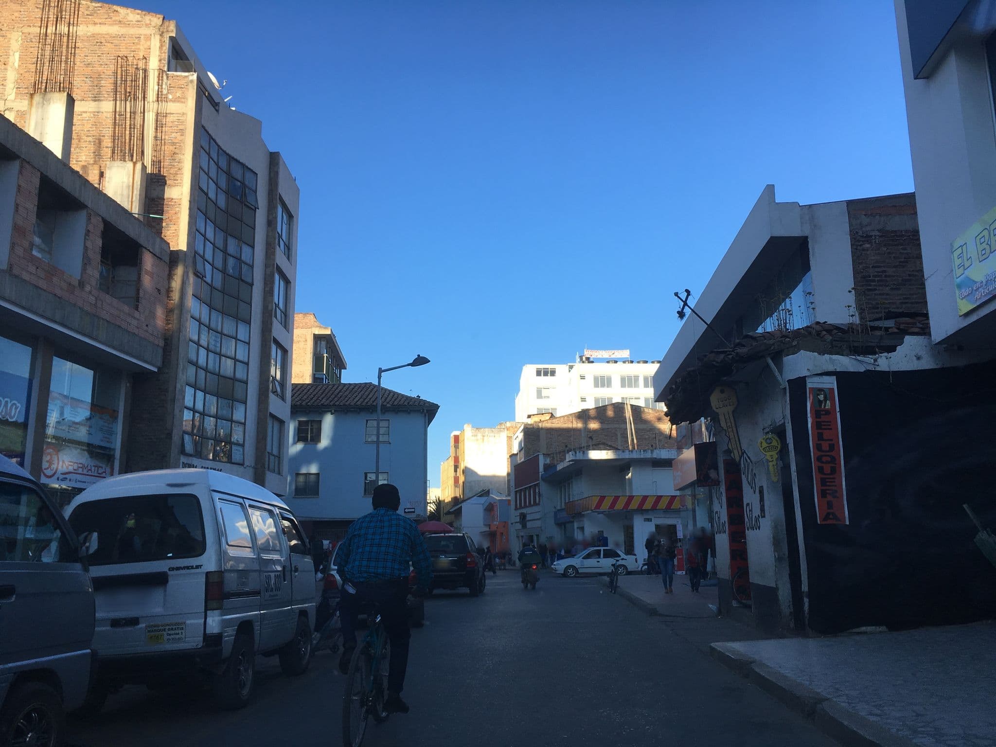 Street view near Hotel Royal Confort, Sogamoso — © nicovargas (CC BY-SA · Mapillary)