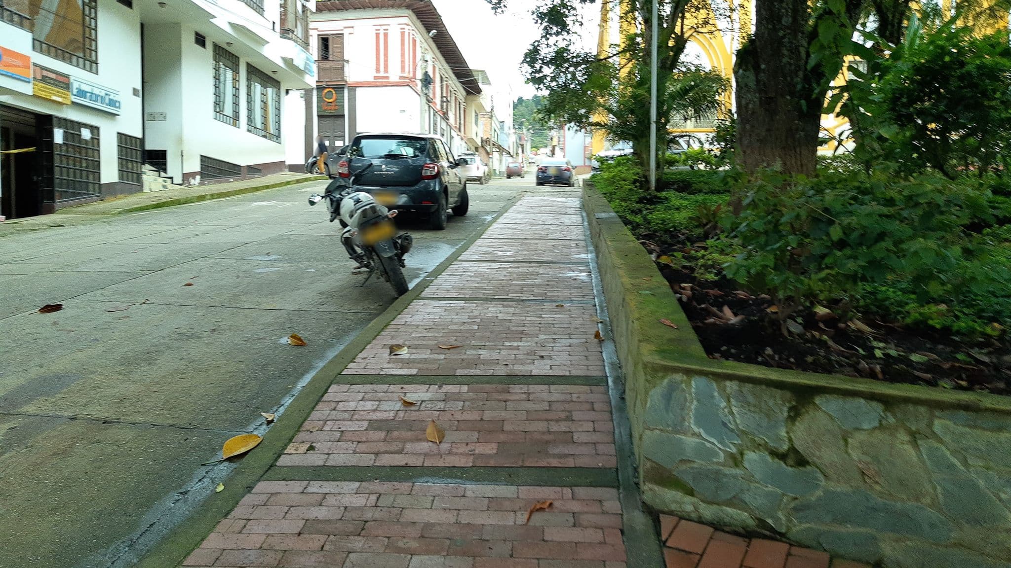 Street view near Hotel Panorama, Garagoa — © luiscame (CC BY-SA · Mapillary)