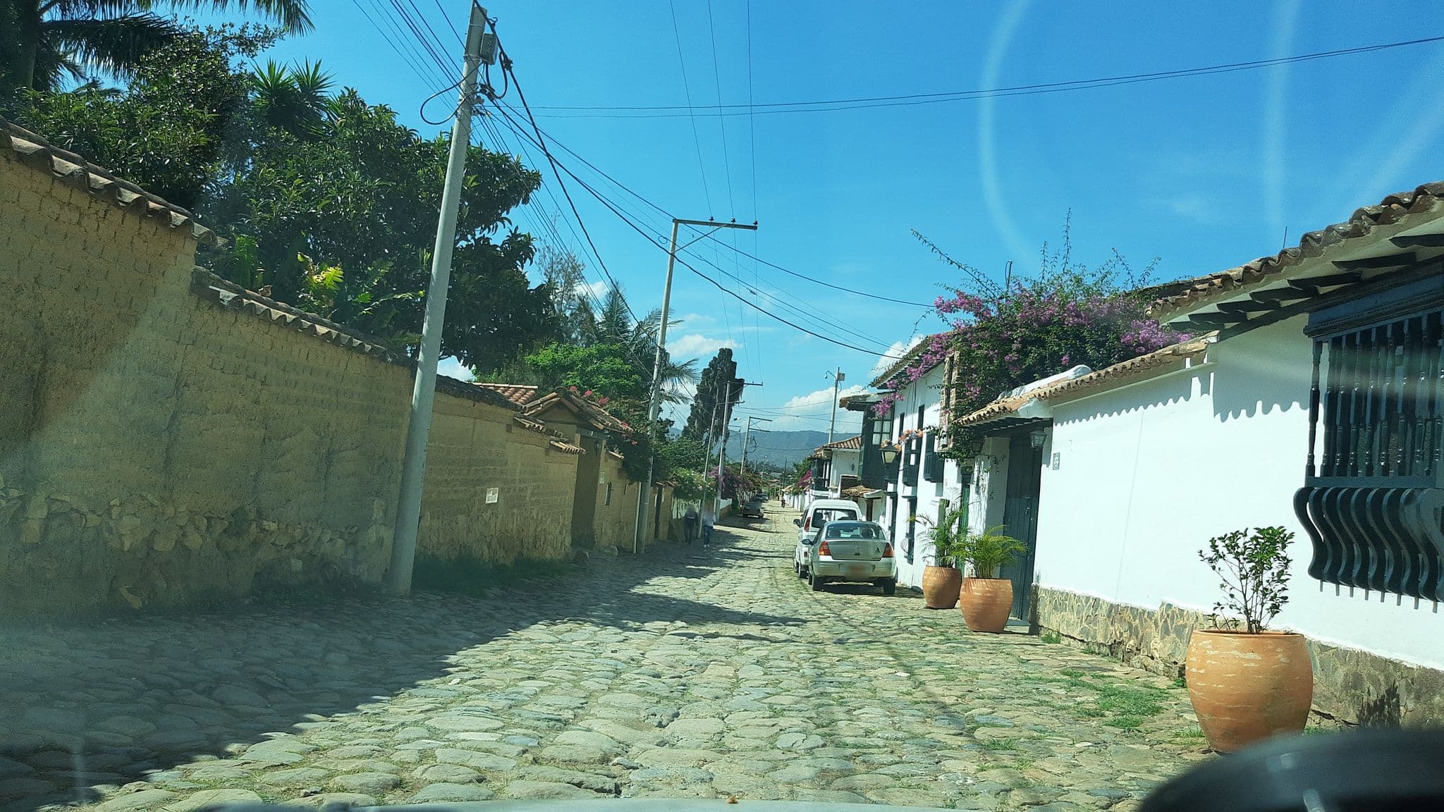 Street view near La Maison Hostel, Villa de Leyva — © luiscame (CC BY-SA · Mapillary)