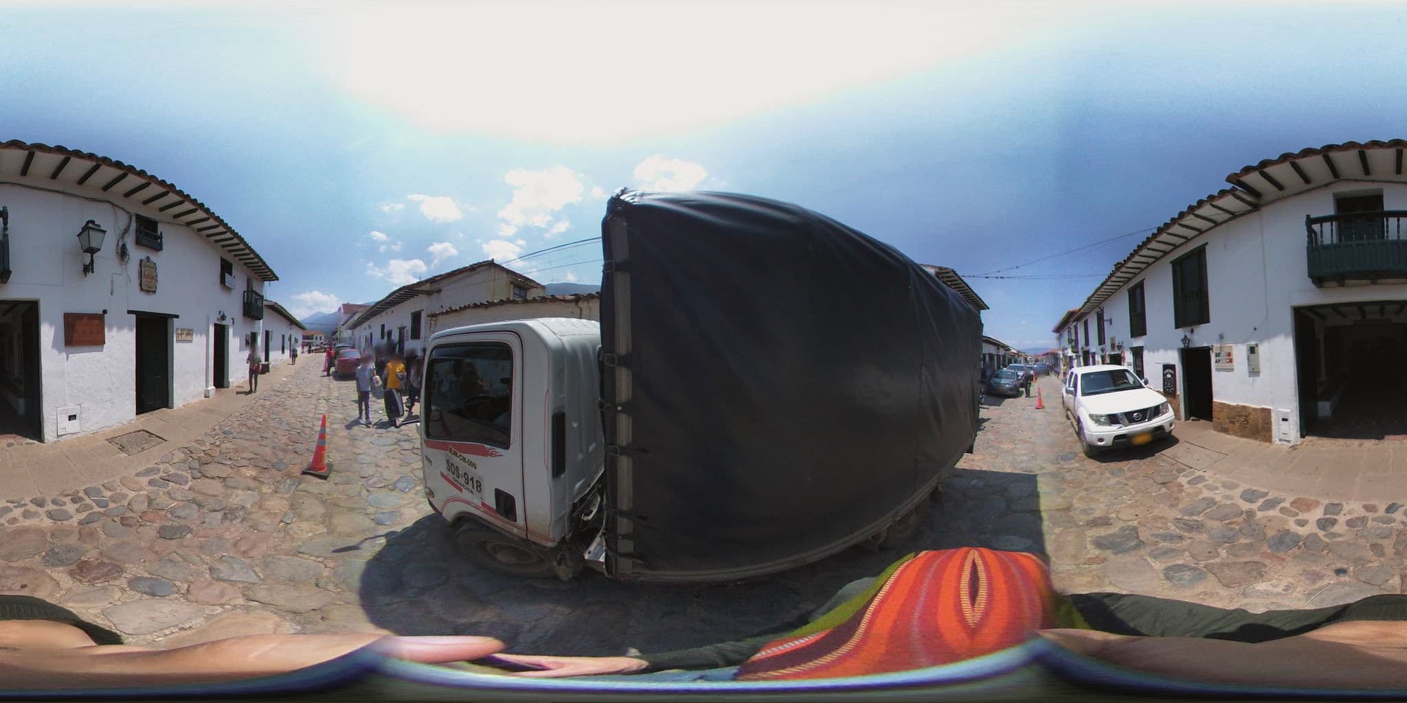 Street view near Tinva Villa de Leyva, Villa de Leyva — © ejegg (CC BY-SA · Mapillary)