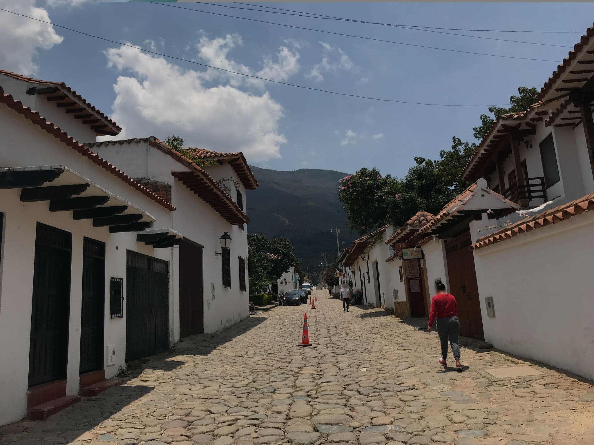 Street view near Hosteria El Hidalgo, Villa de Leyva — © ejegg (CC BY-SA · Mapillary)