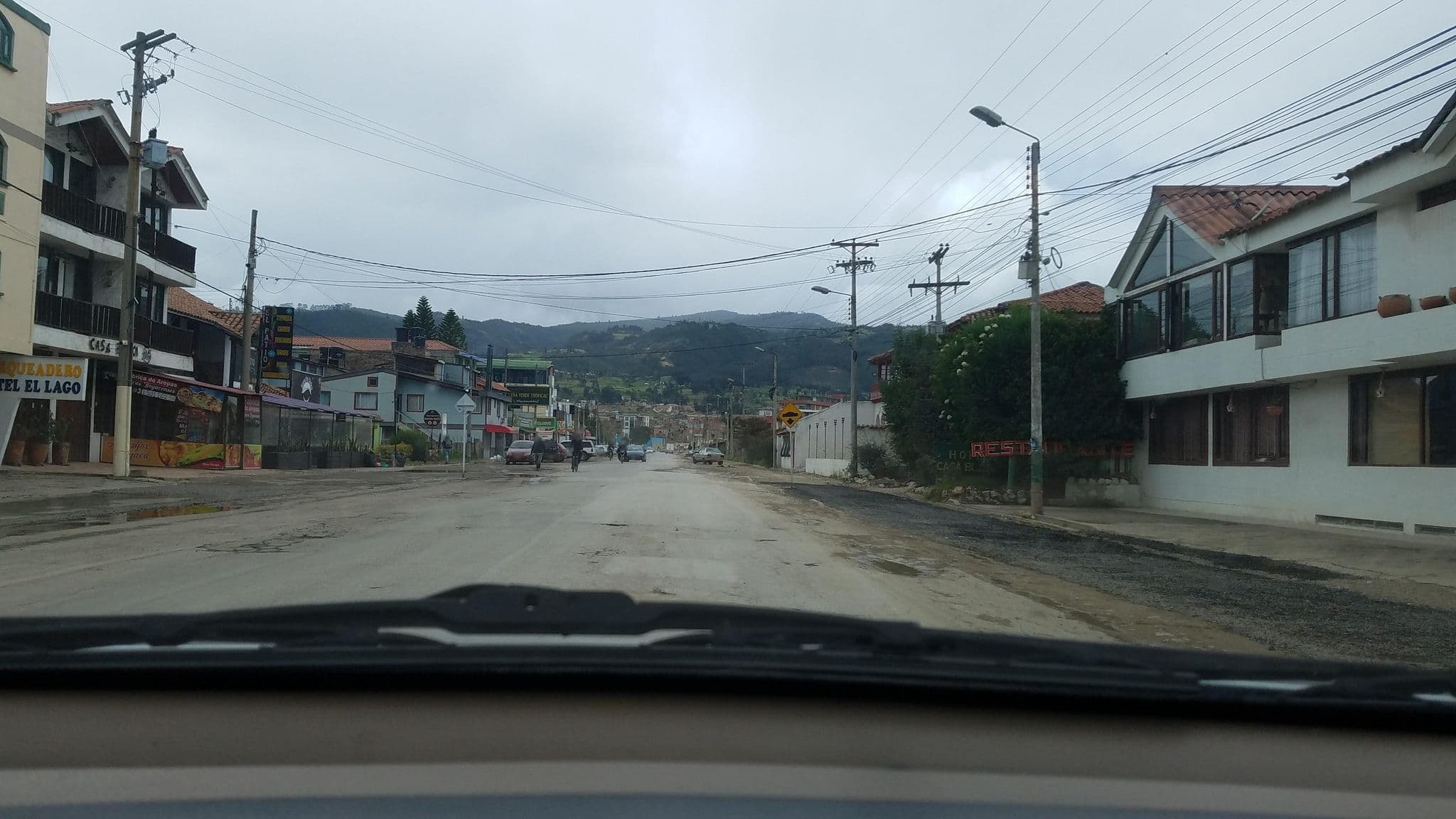Street view near Hotel Casa Blanca, Paipa — © lucasR (CC BY-SA · Mapillary)