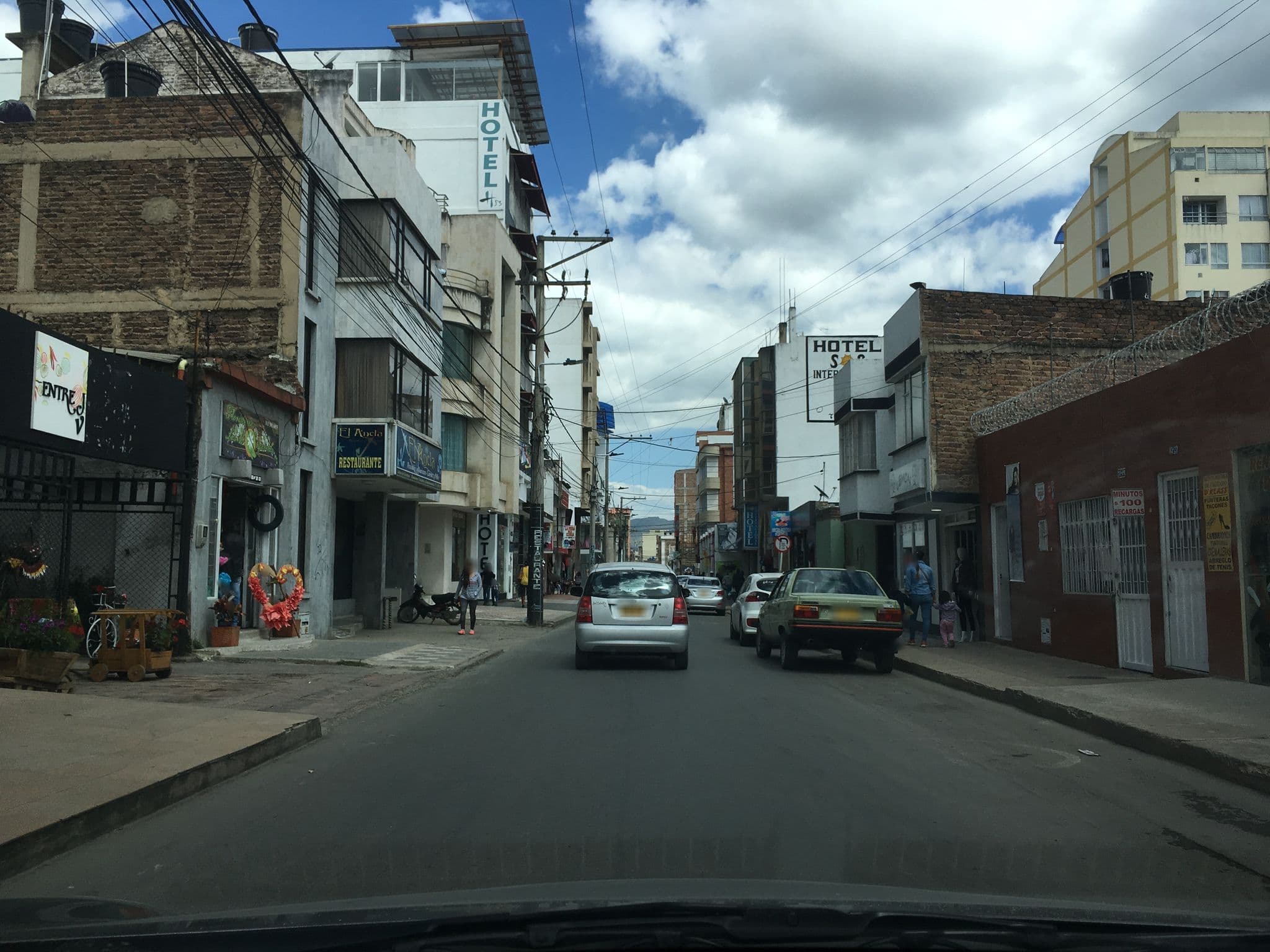 Street view near Hotel Orion, Sogamoso — © nicovargas (CC BY-SA · Mapillary)
