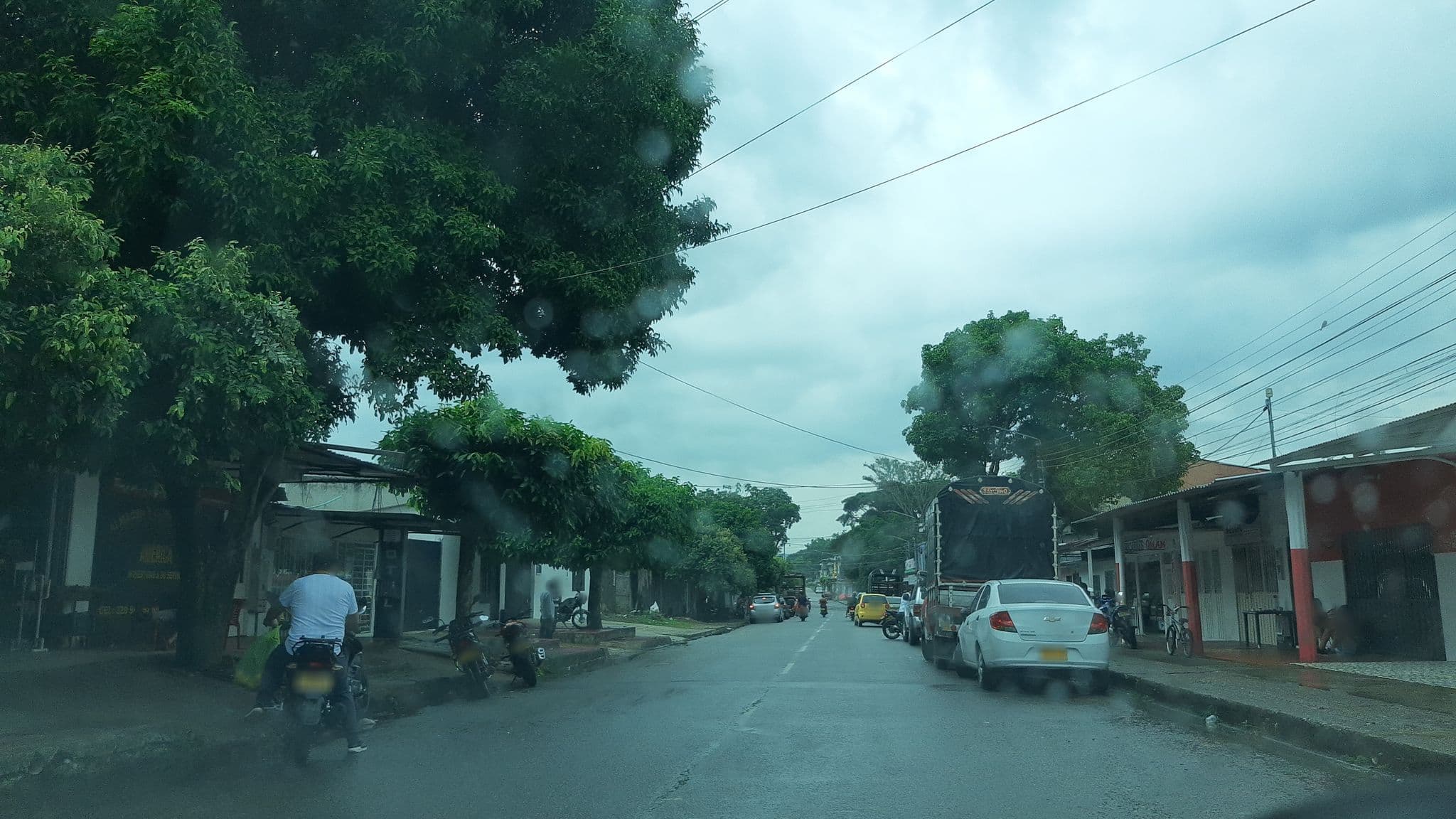 Street view near Hotel Casa Angeles, Monterrey — © luiscame (CC BY-SA · Mapillary)