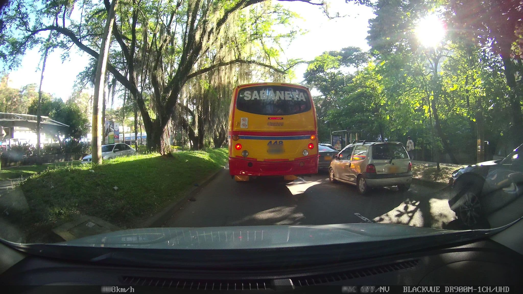 Street view near Apc Colombia Fincas, Envigado — © kaart_4 (CC BY-SA · Mapillary)