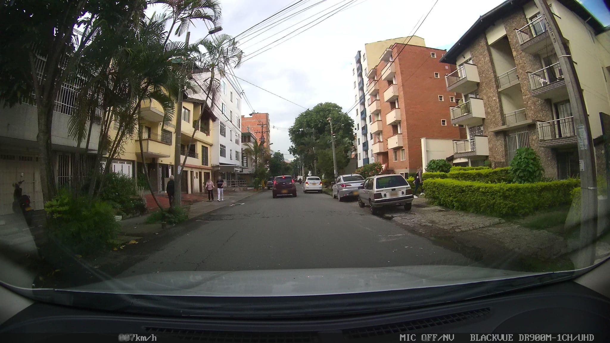 Street view near ALMAVIVA HOTEL, Medellín — © kaart_4 (CC BY-SA · Mapillary)