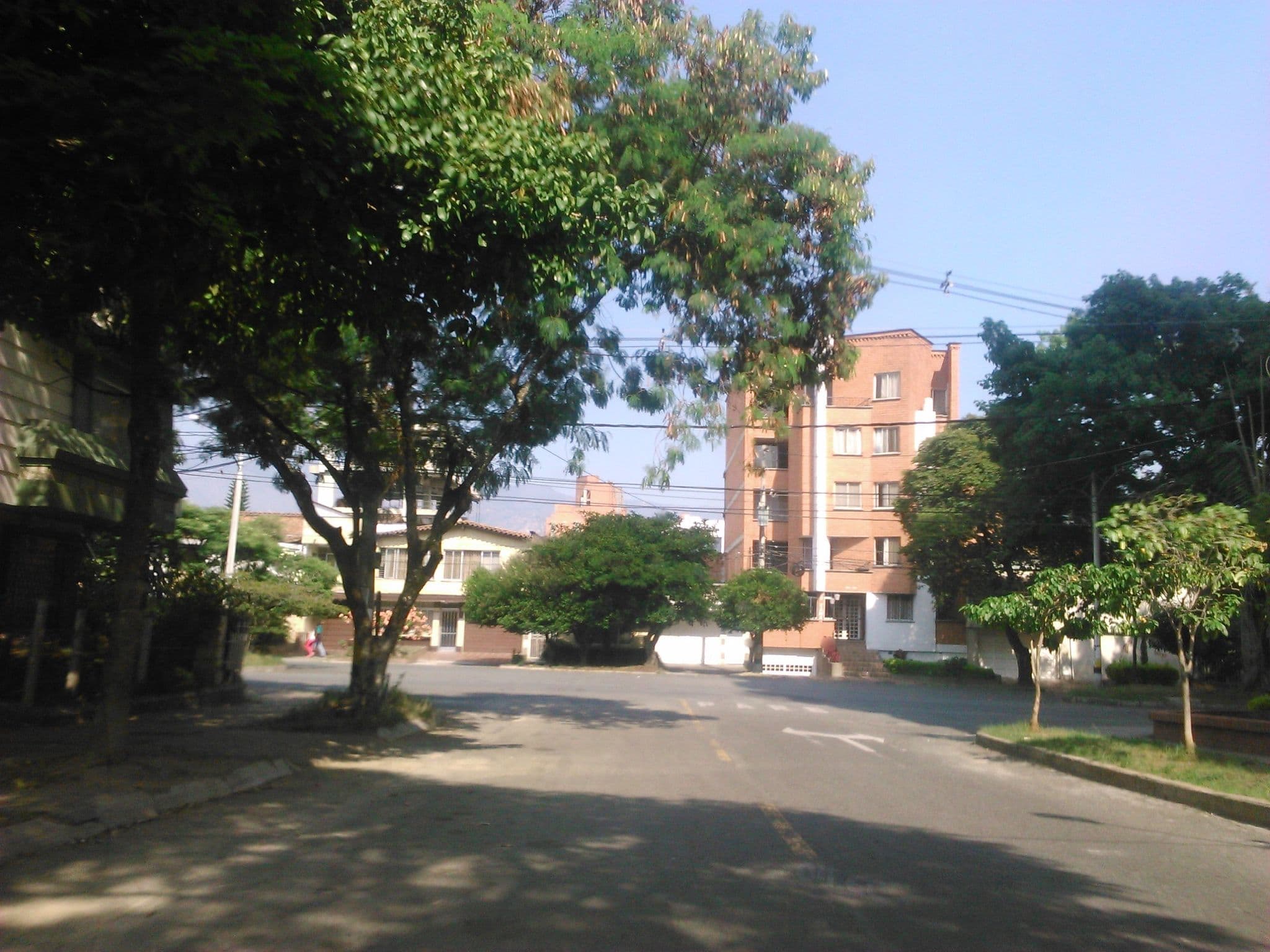 Street view near Hostal Casa del Sol, Medellín — © kleper (CC BY-SA · Mapillary)