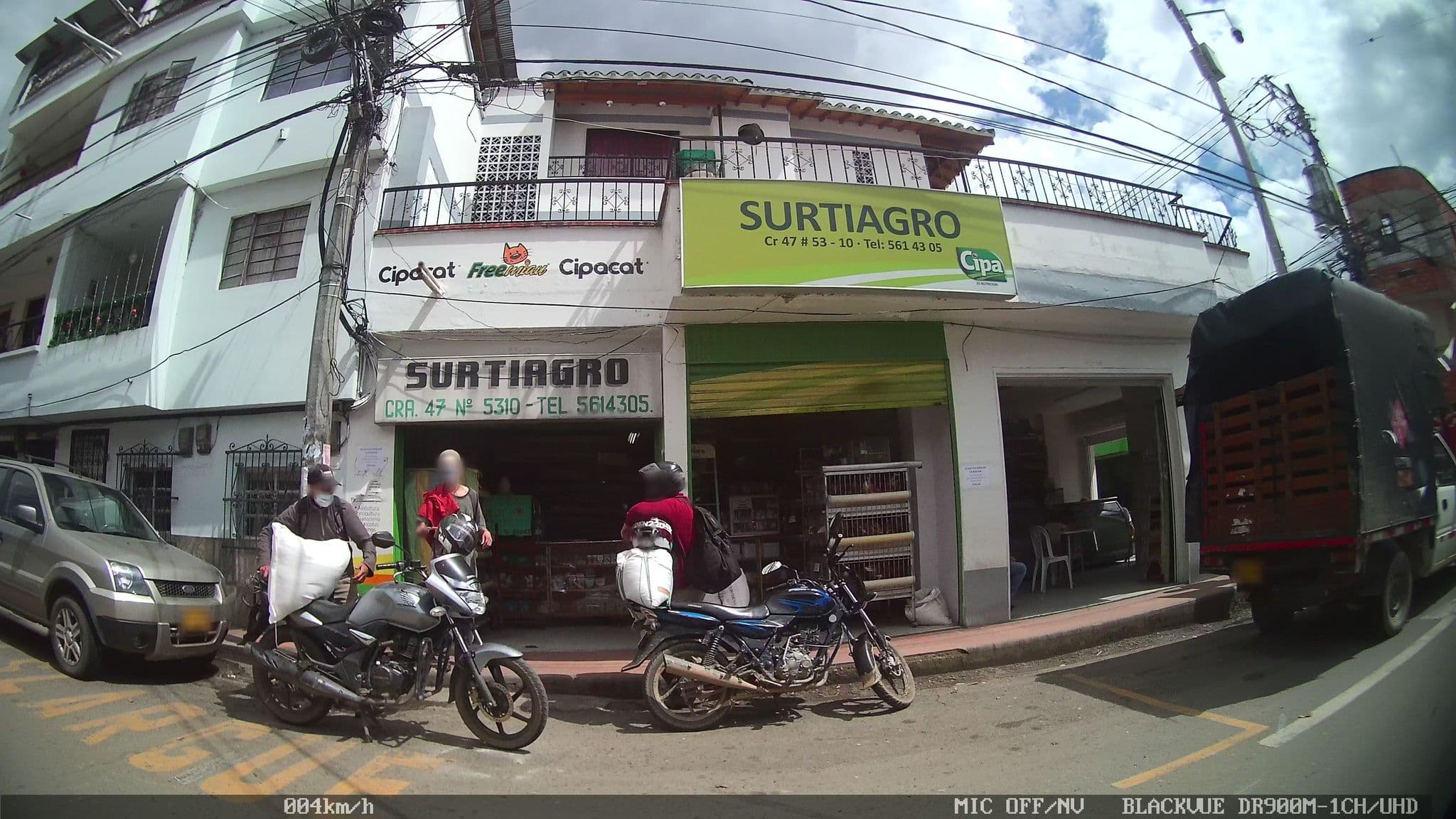 Street view near Hotel Torreon, Rionegro — © kaart_4 (CC BY-SA · Mapillary)