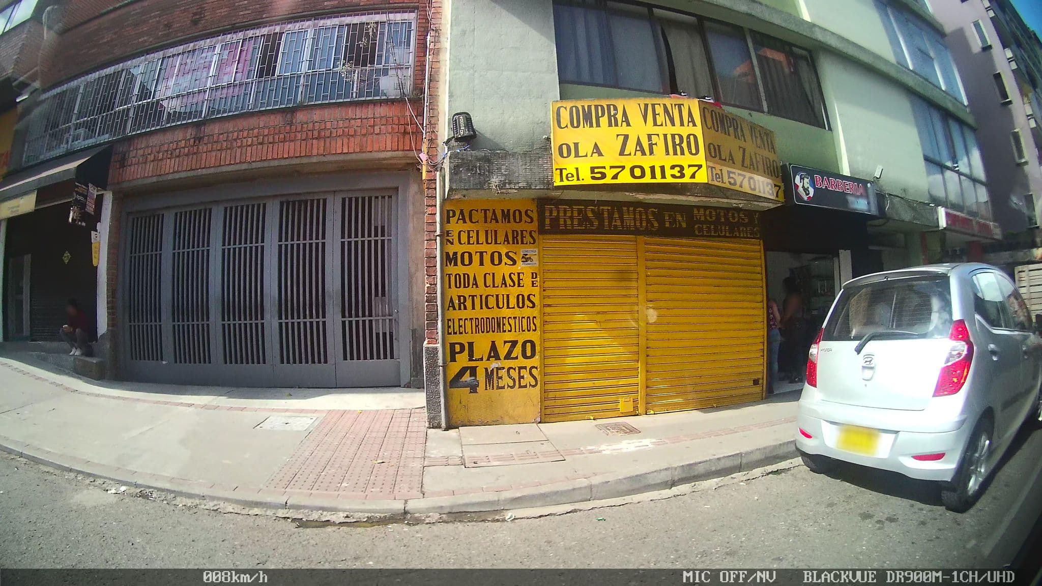 Street view near Hotel La Mirada, Medellín — © kaart_4 (CC BY-SA · Mapillary)