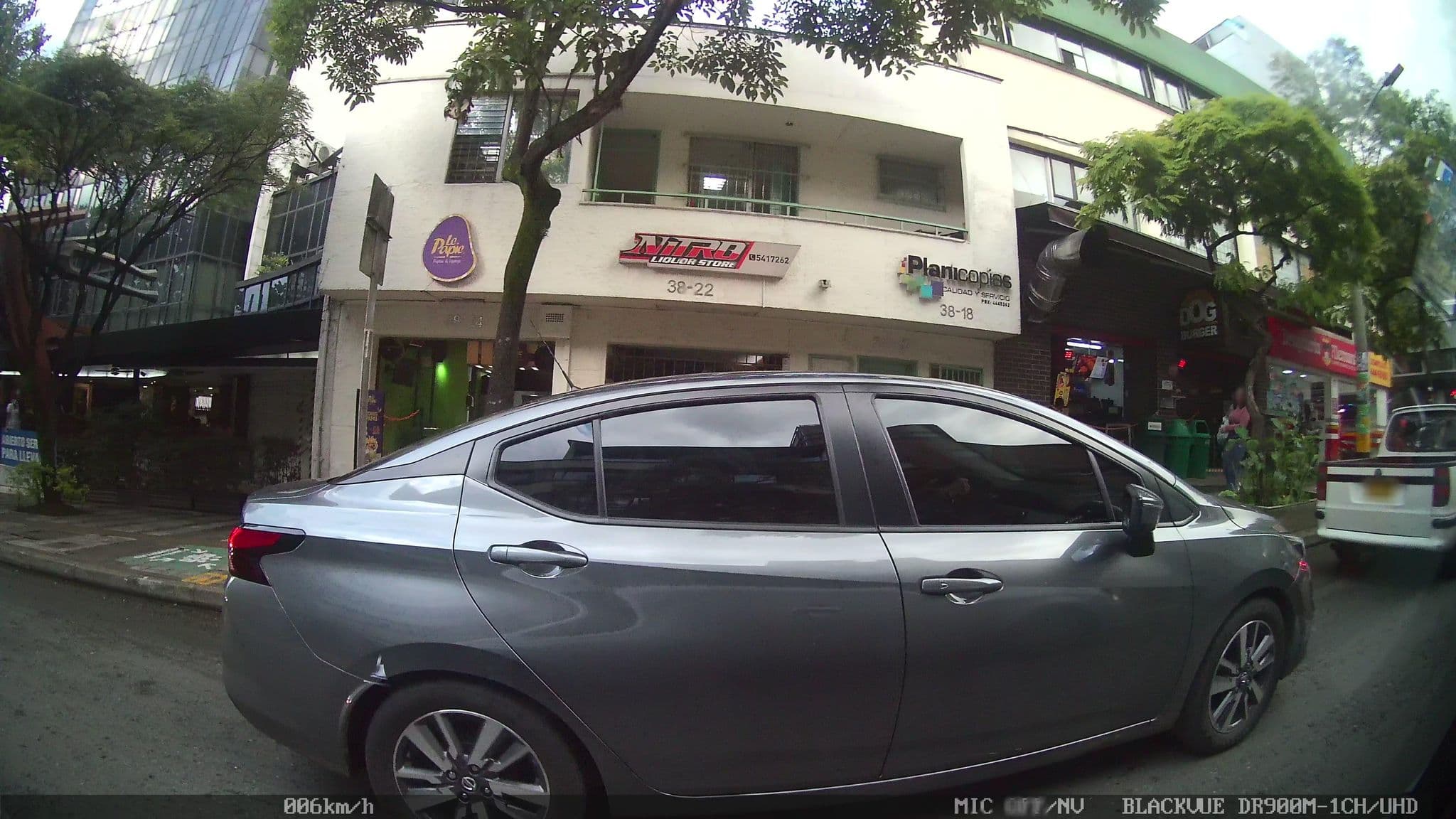 Street view near The Somos, Medellín — © kaart_4 (CC BY-SA · Mapillary)