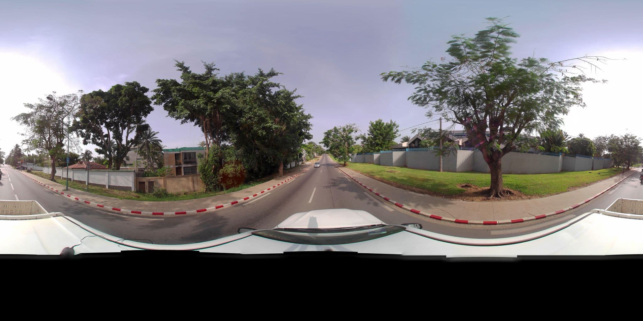 Street view near White House Hôtel, Marcory — © cign (CC BY-SA · Mapillary)