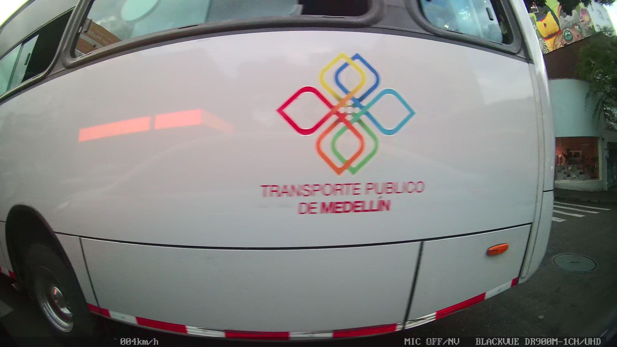 Street view near Hotel Fence, Medellín — © kaart_4 (CC BY-SA · Mapillary)