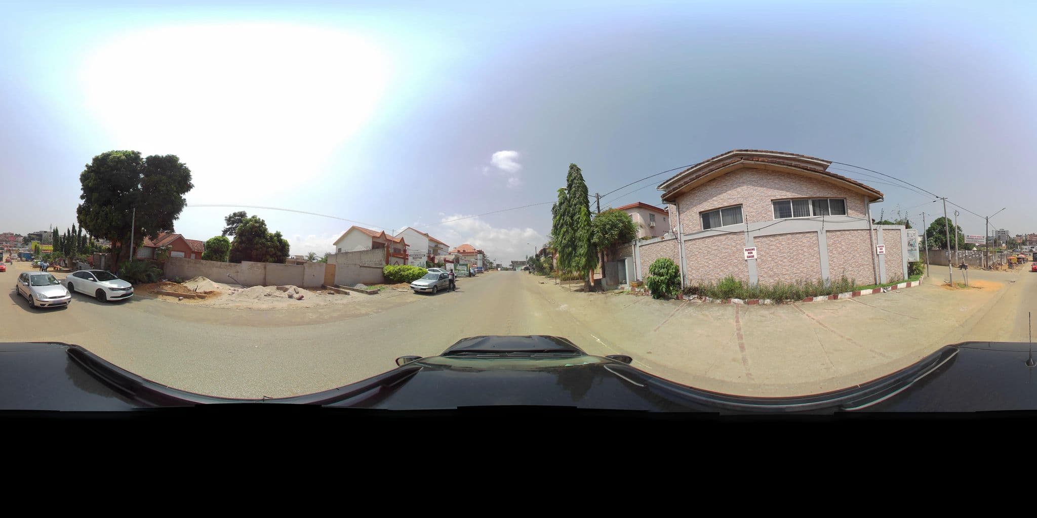 Street view near Abidjan Spa, Abidjan