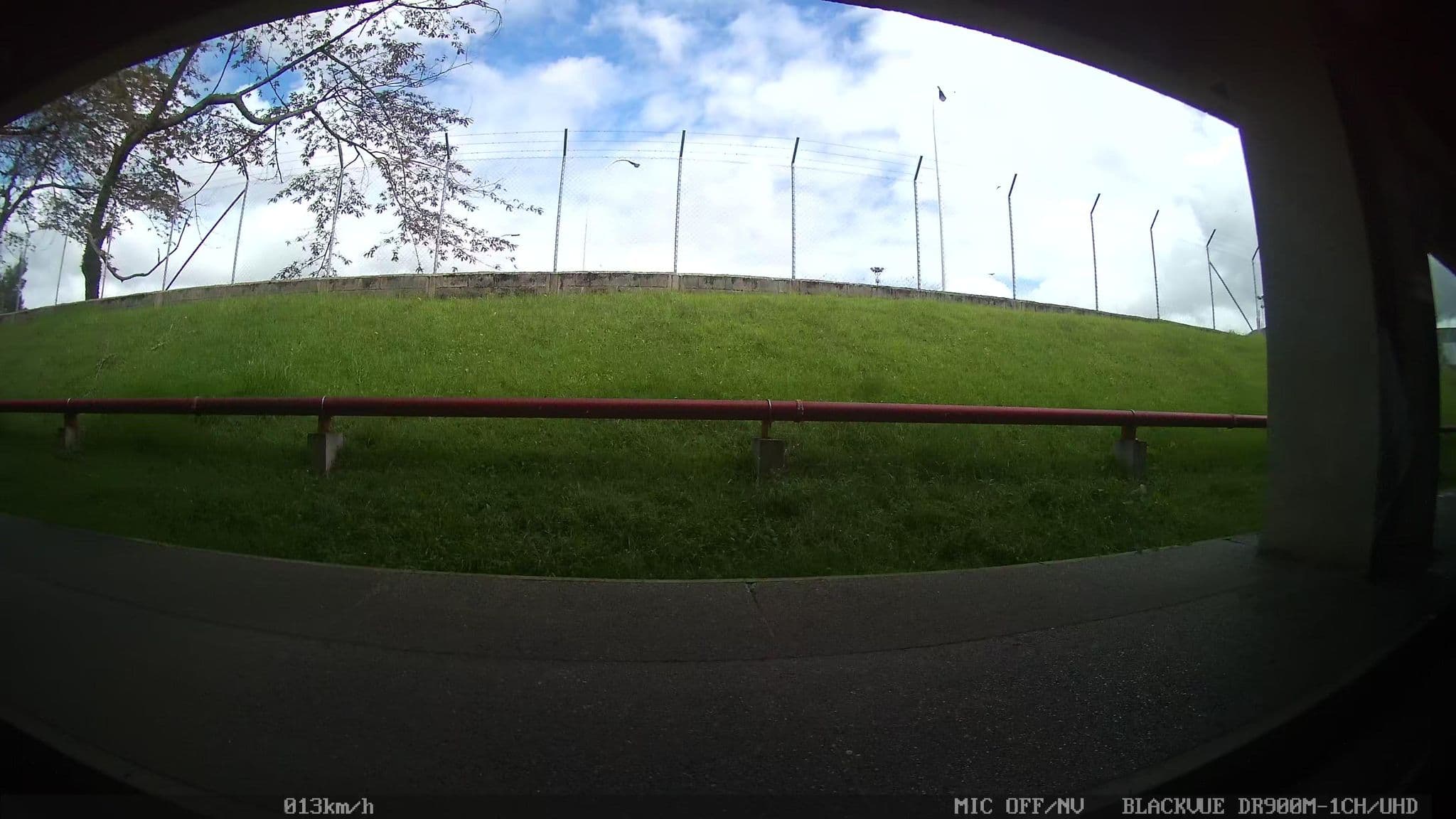 Street view near Hotel Merlot la 70, Rionegro — © kaart_4 (CC BY-SA · Mapillary)